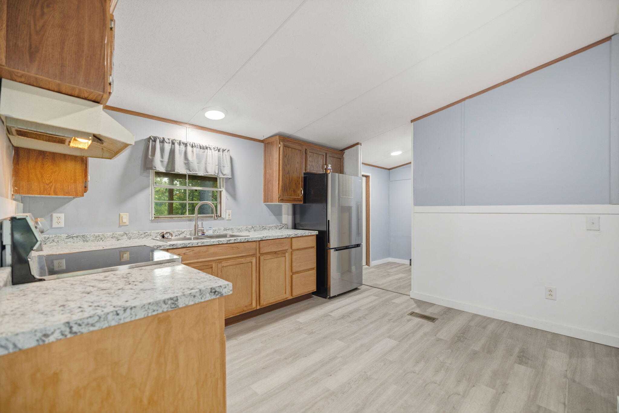 300 Old Hopewell Road Property Photo 10