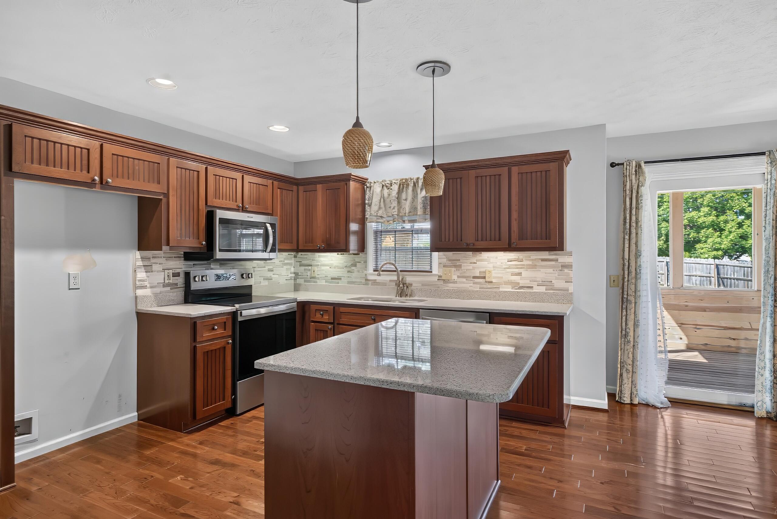 109 Sir Barton Drive Property Photo 16