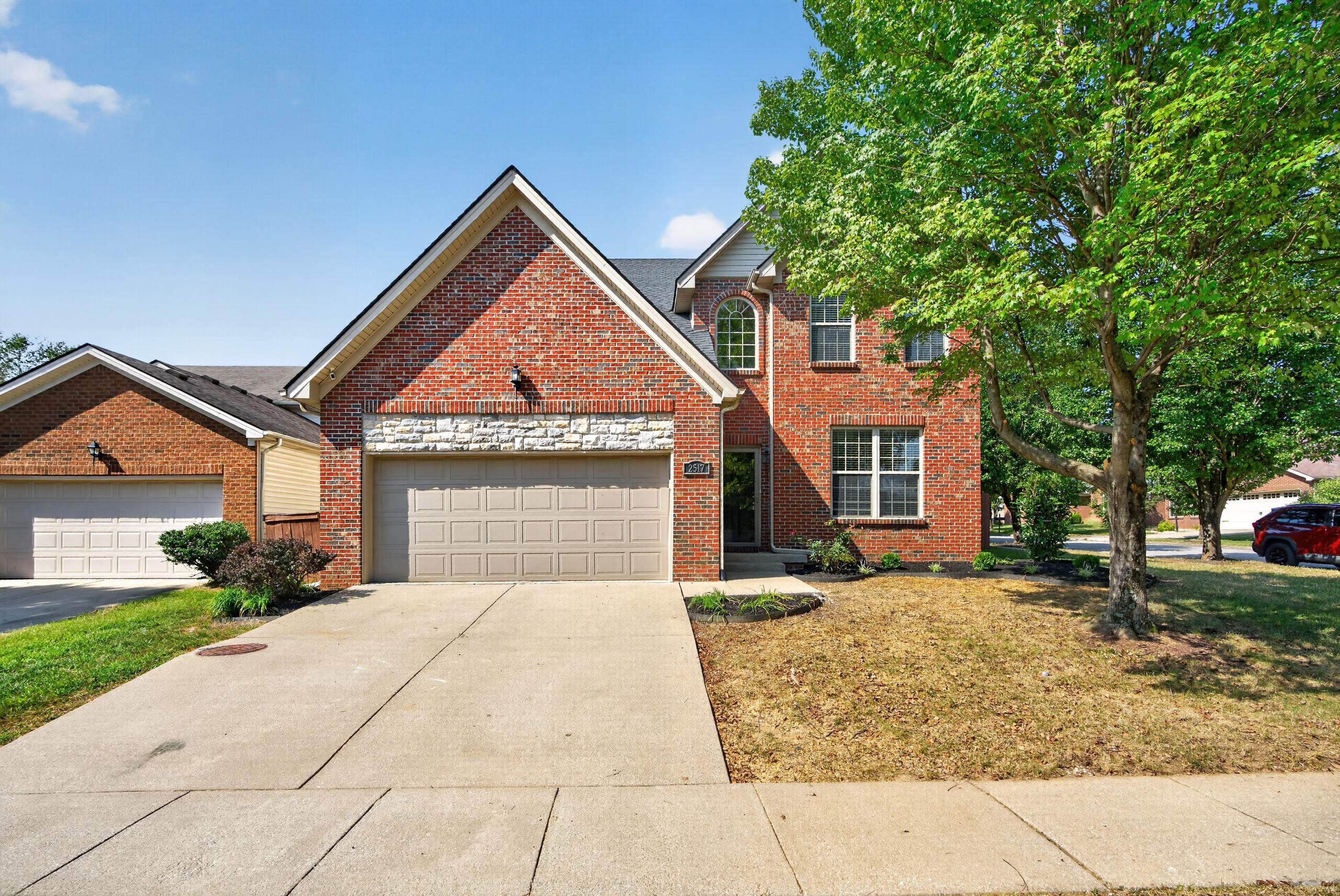 2517 Denburn Court Property Photo 1