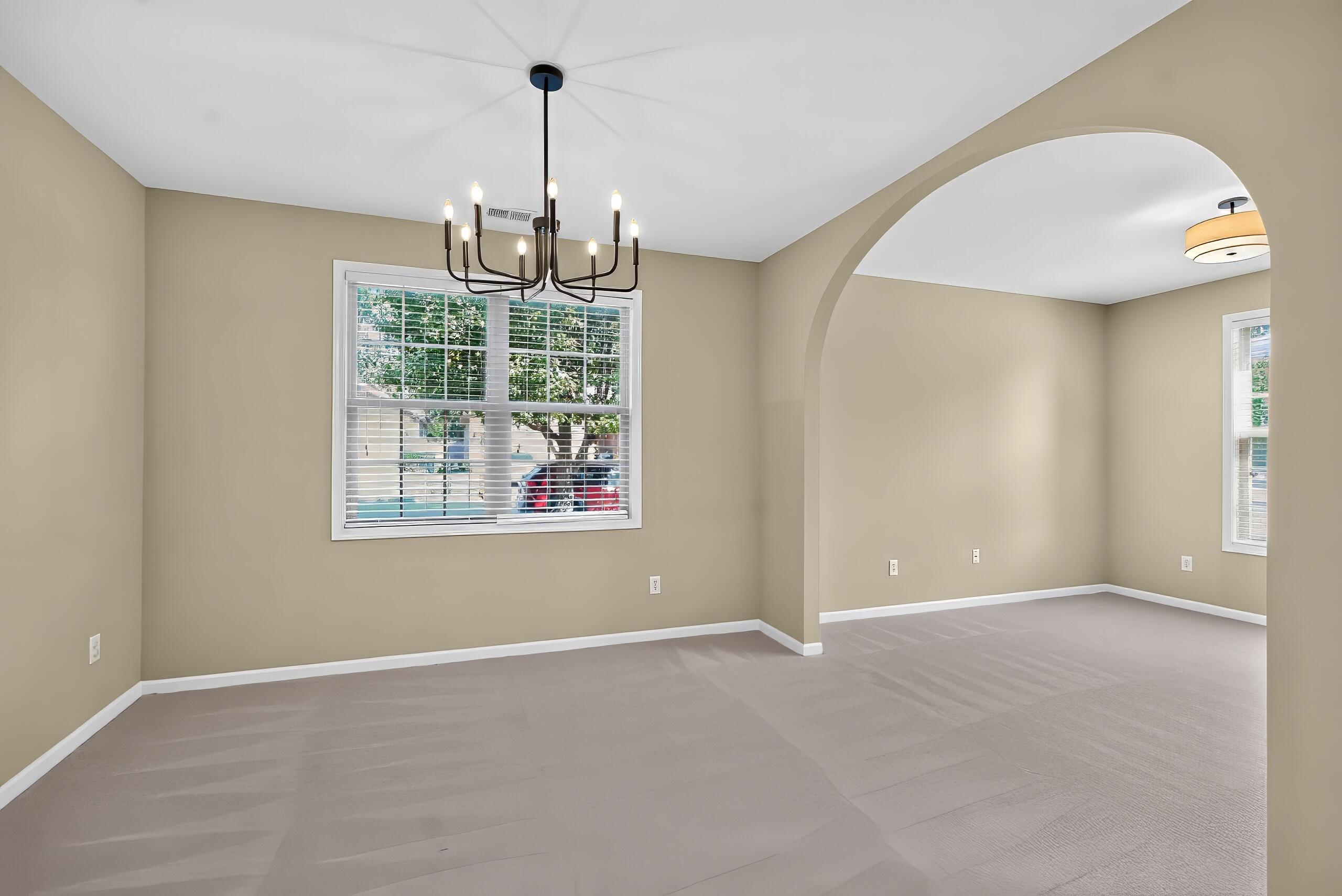 2517 Denburn Court Property Photo 9