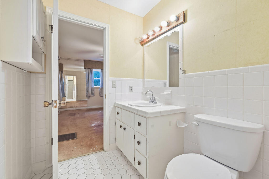65 Persimmon Drive Property Photo 14