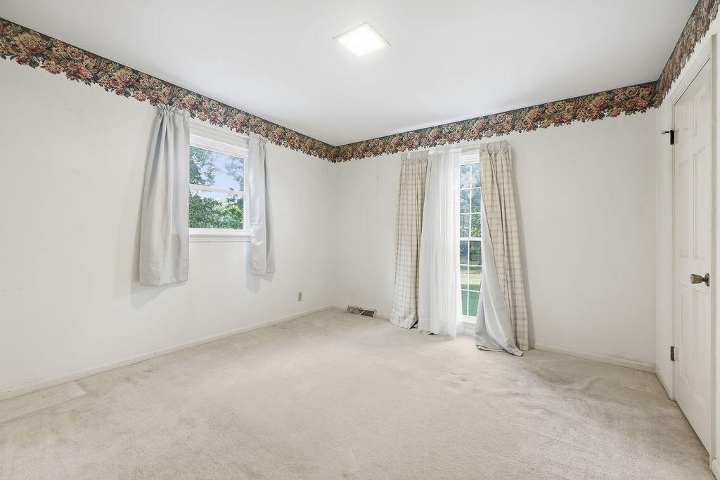65 Persimmon Drive Property Photo 15