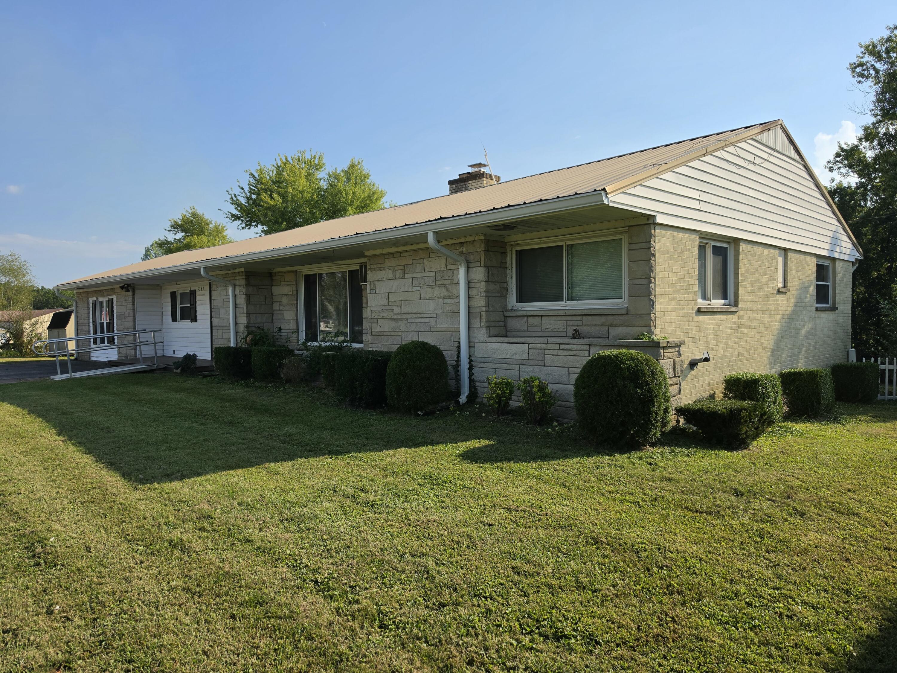 5361 Flemingsburg Road Property Photo 1