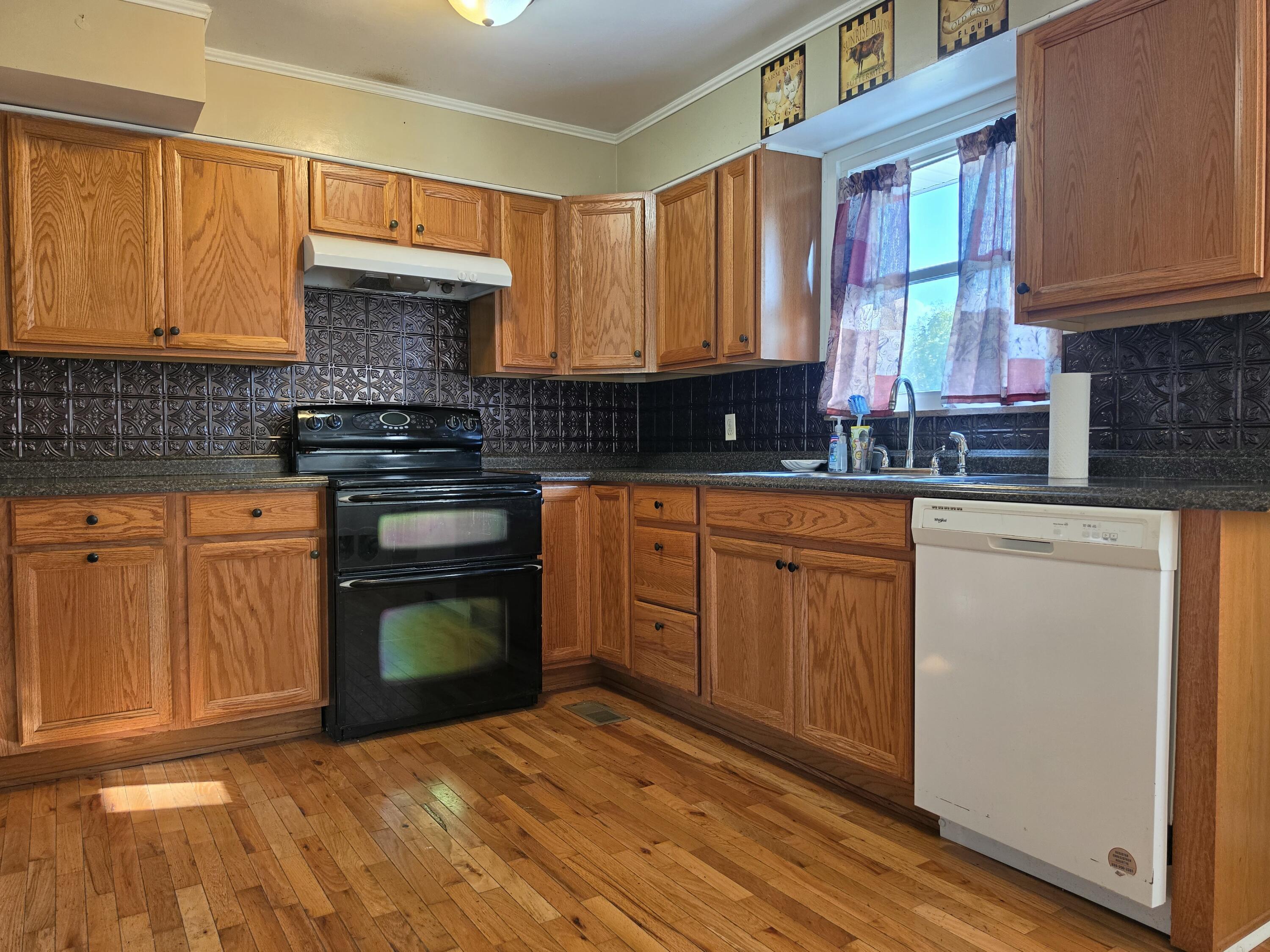 5361 Flemingsburg Road Property Photo 8