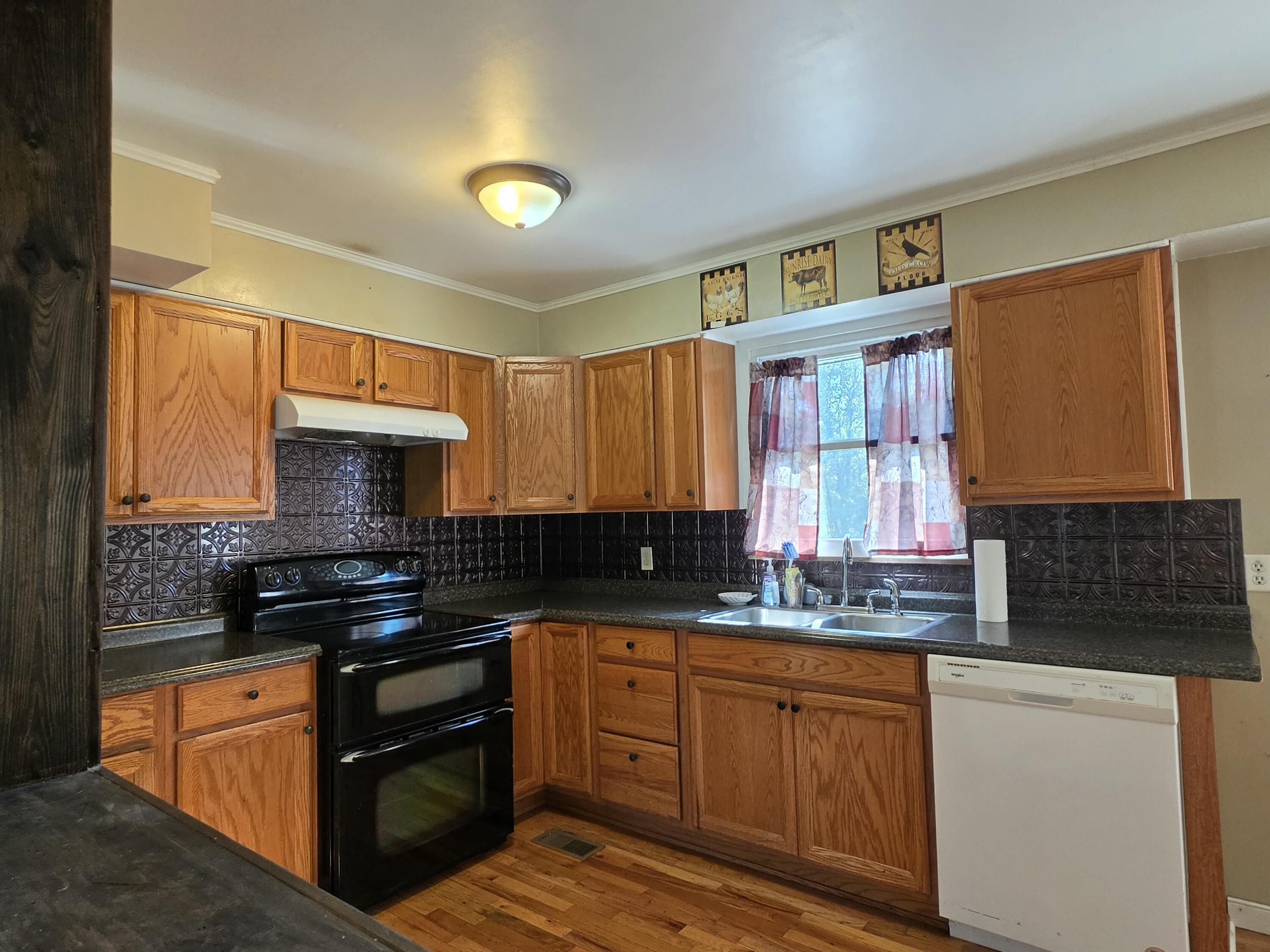 5361 Flemingsburg Road Property Photo 10