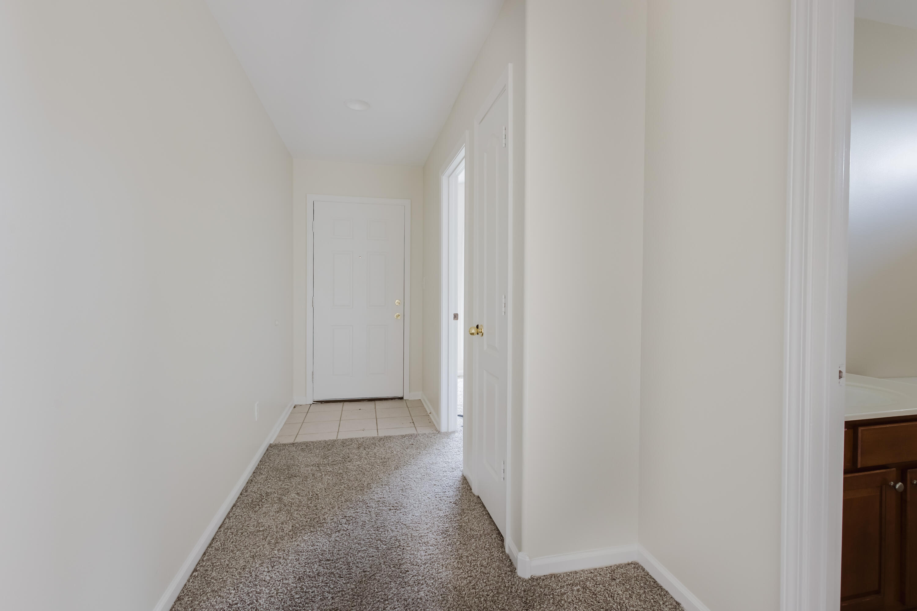 4705 Miami Circle Property Photo 5