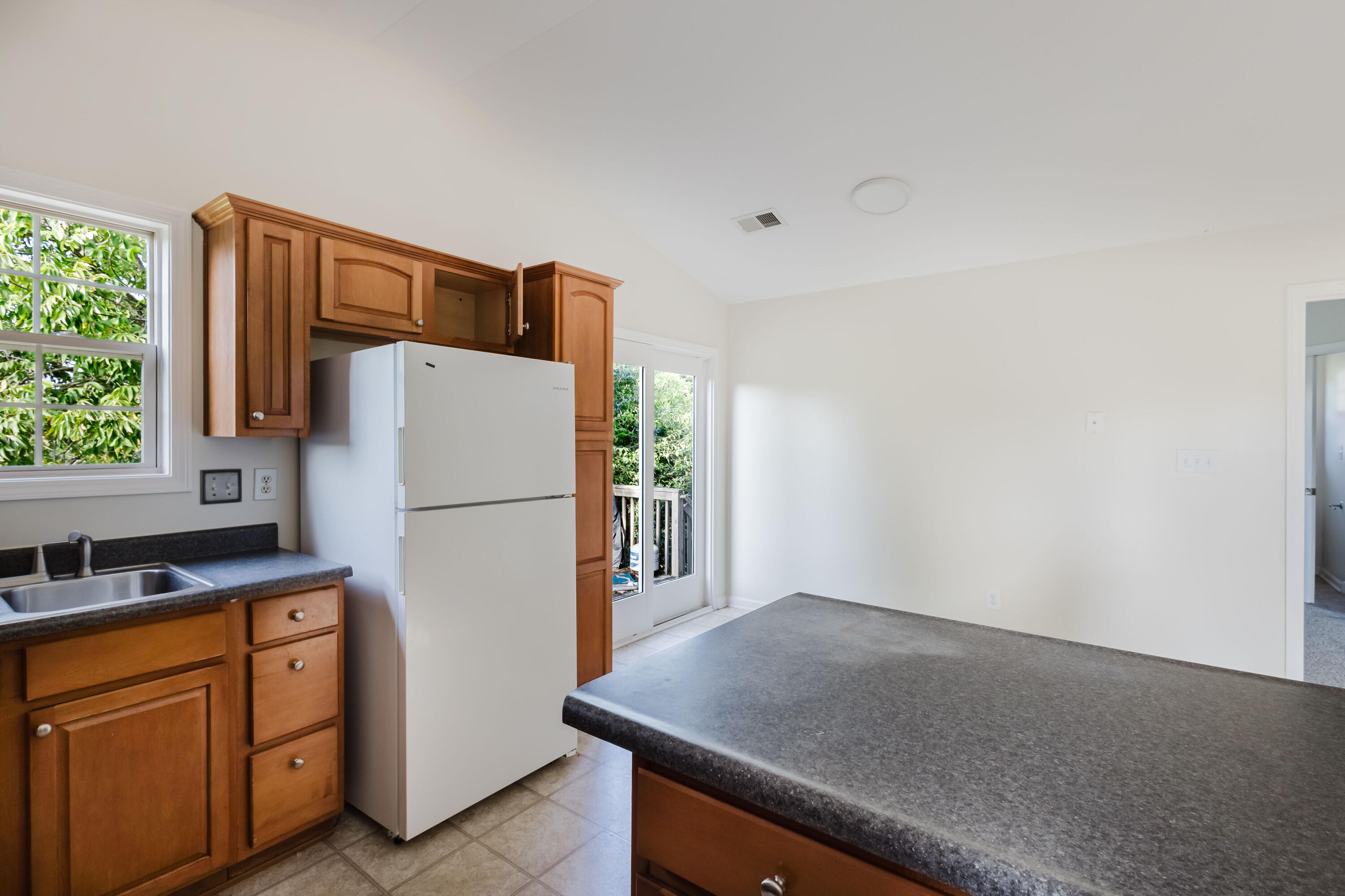 4705 Miami Circle Property Photo 18