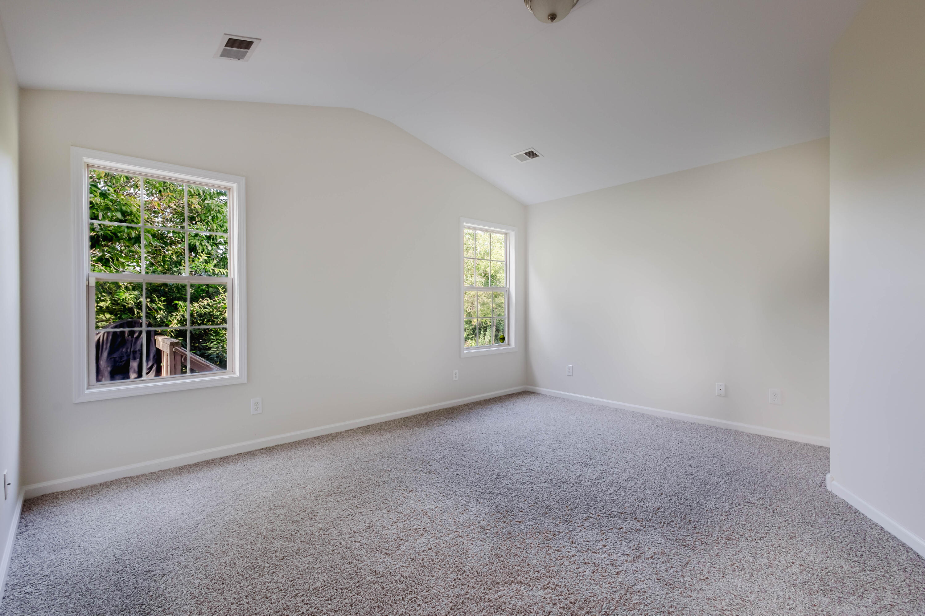 4705 Miami Circle Property Photo 19