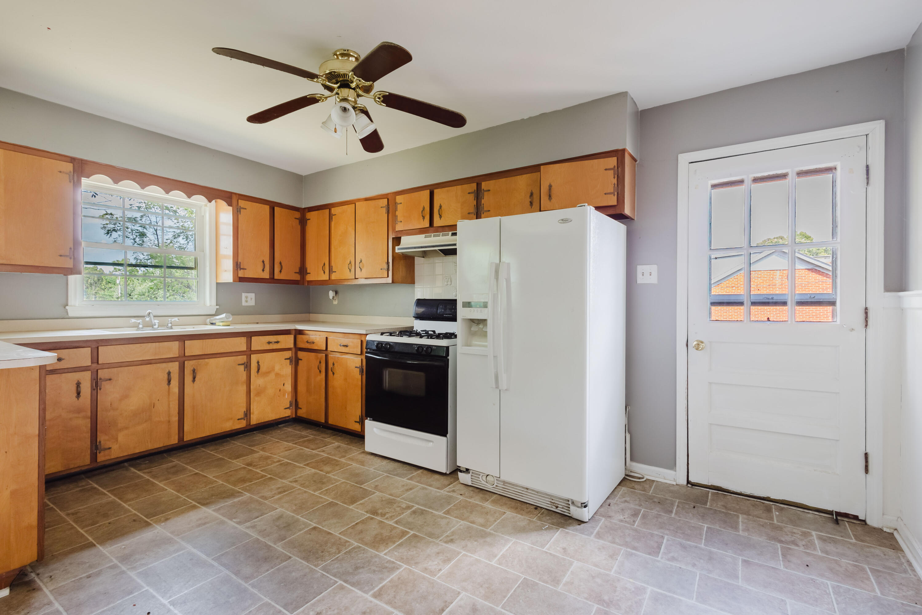 4203 Winchester Road Property Photo 14