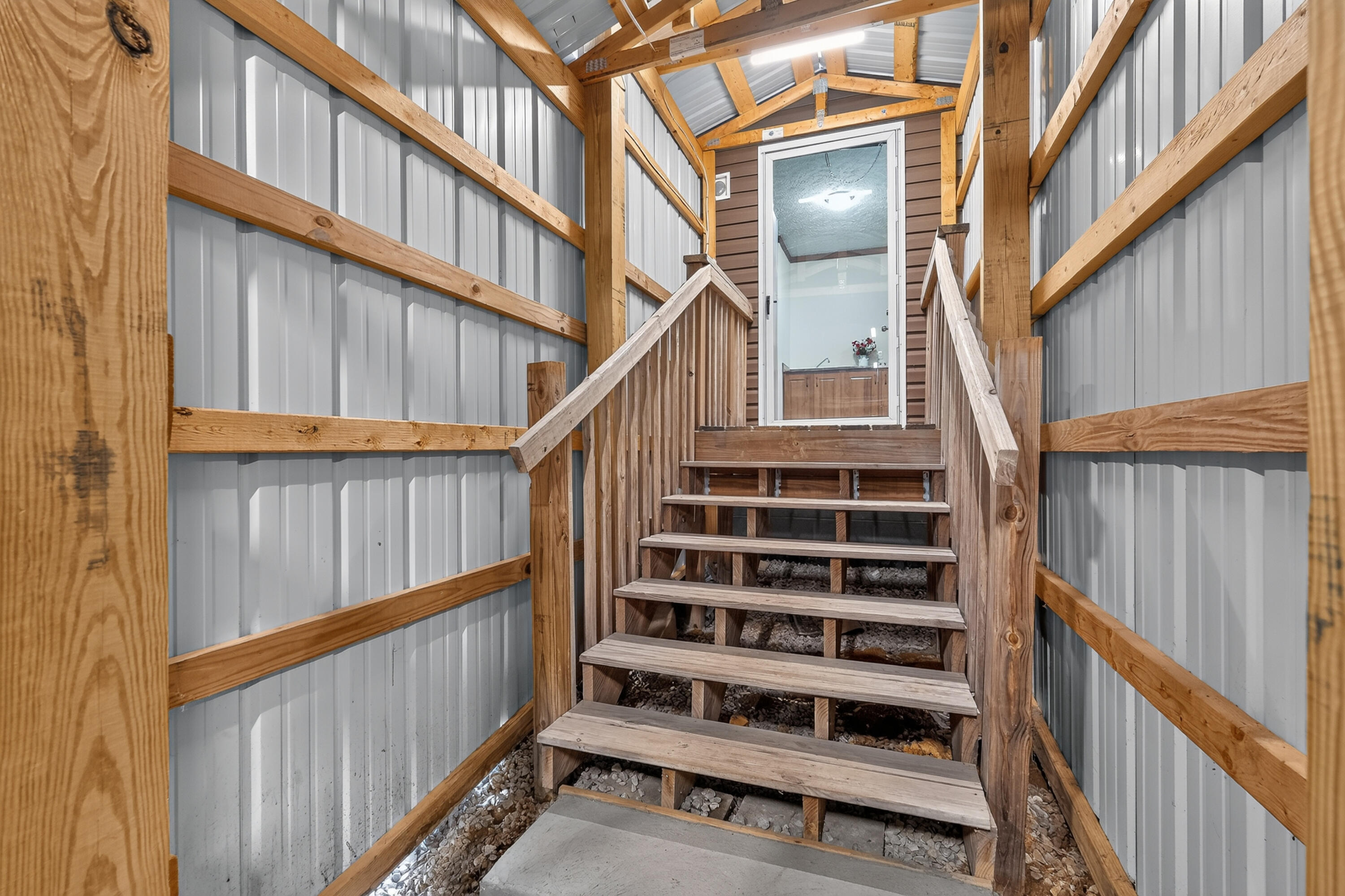 3842 Hogg Ridge Road Property Photo 14