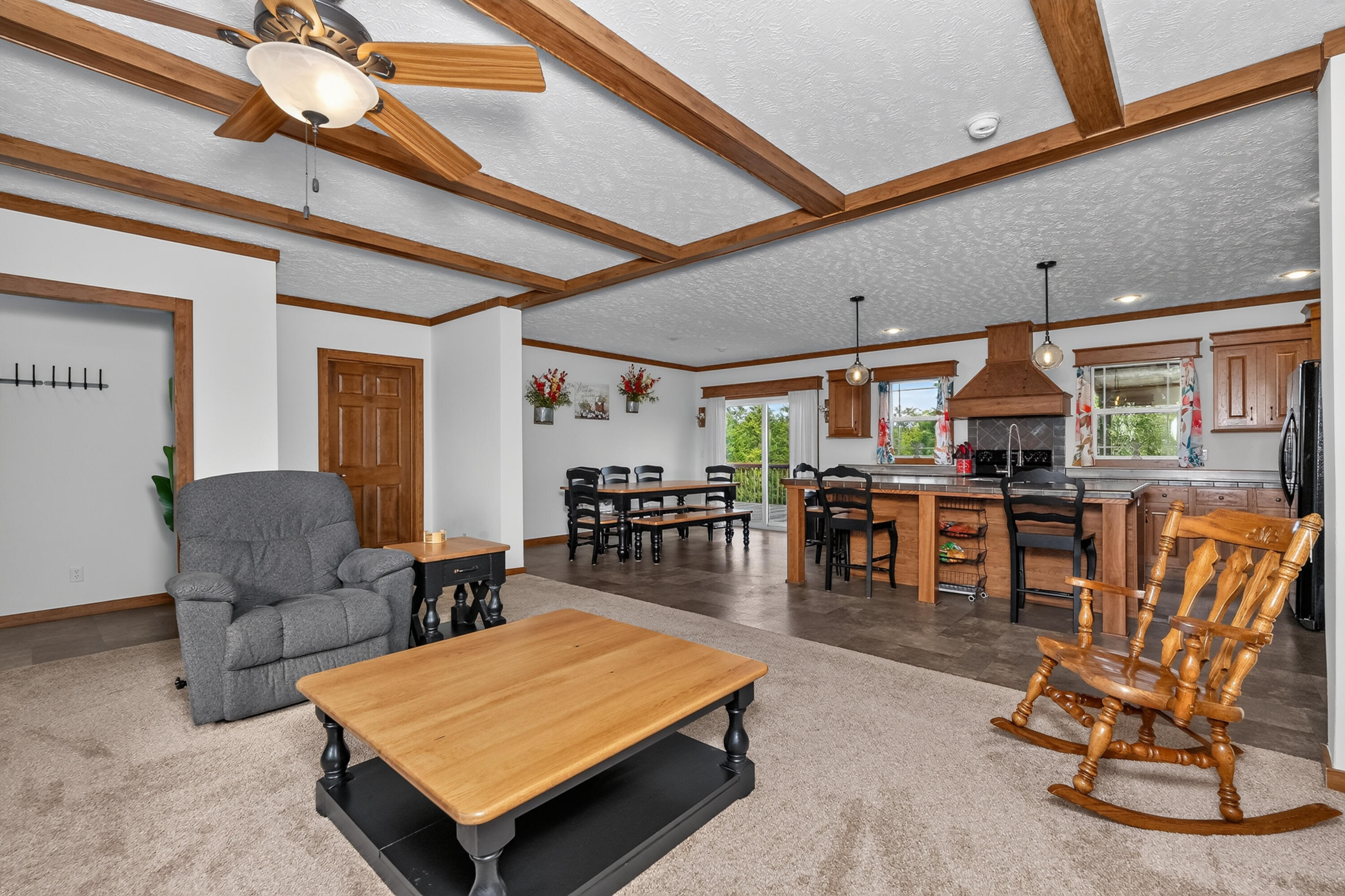 3842 Hogg Ridge Road Property Photo 23