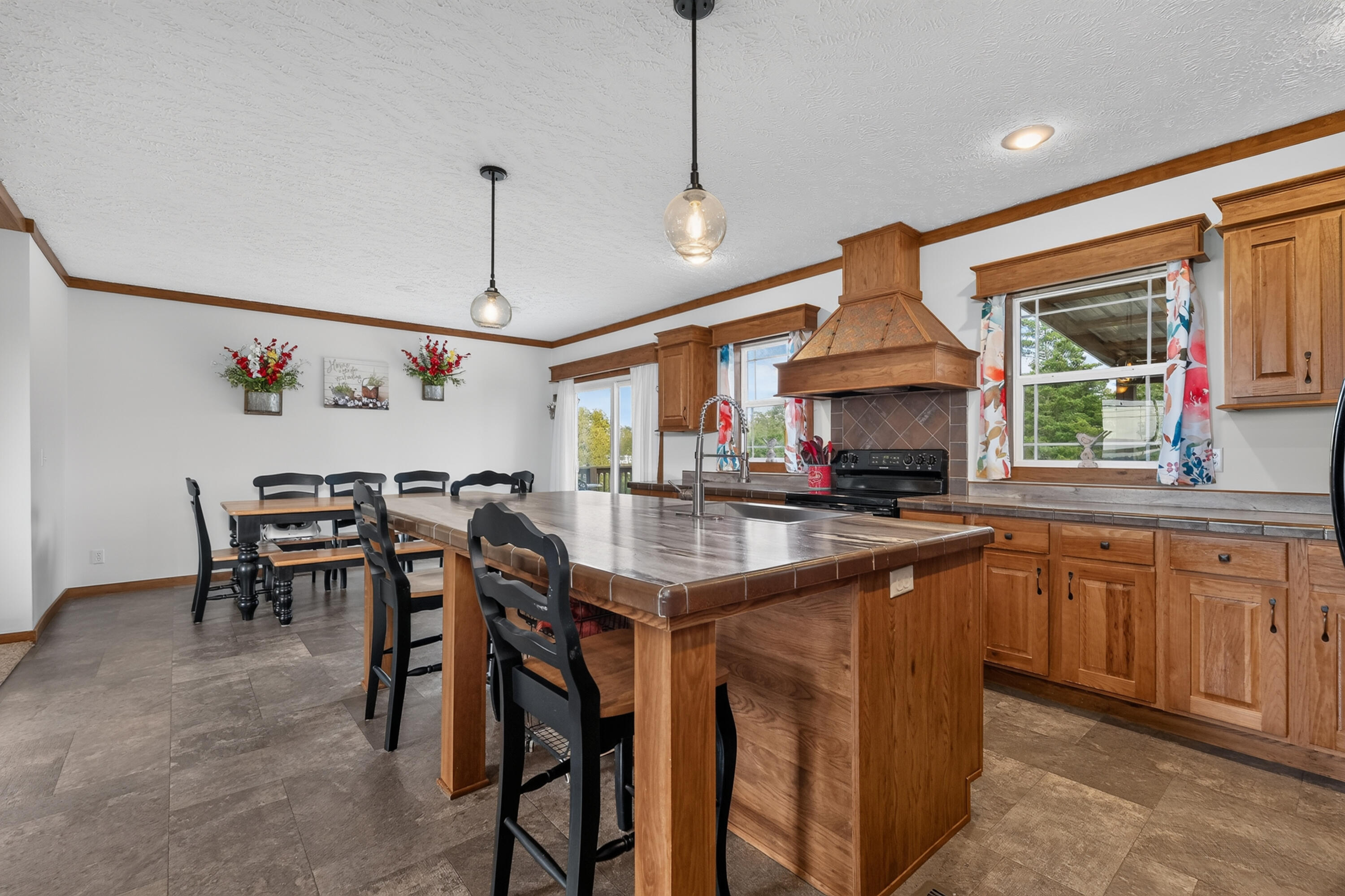 3842 Hogg Ridge Road Property Photo 27