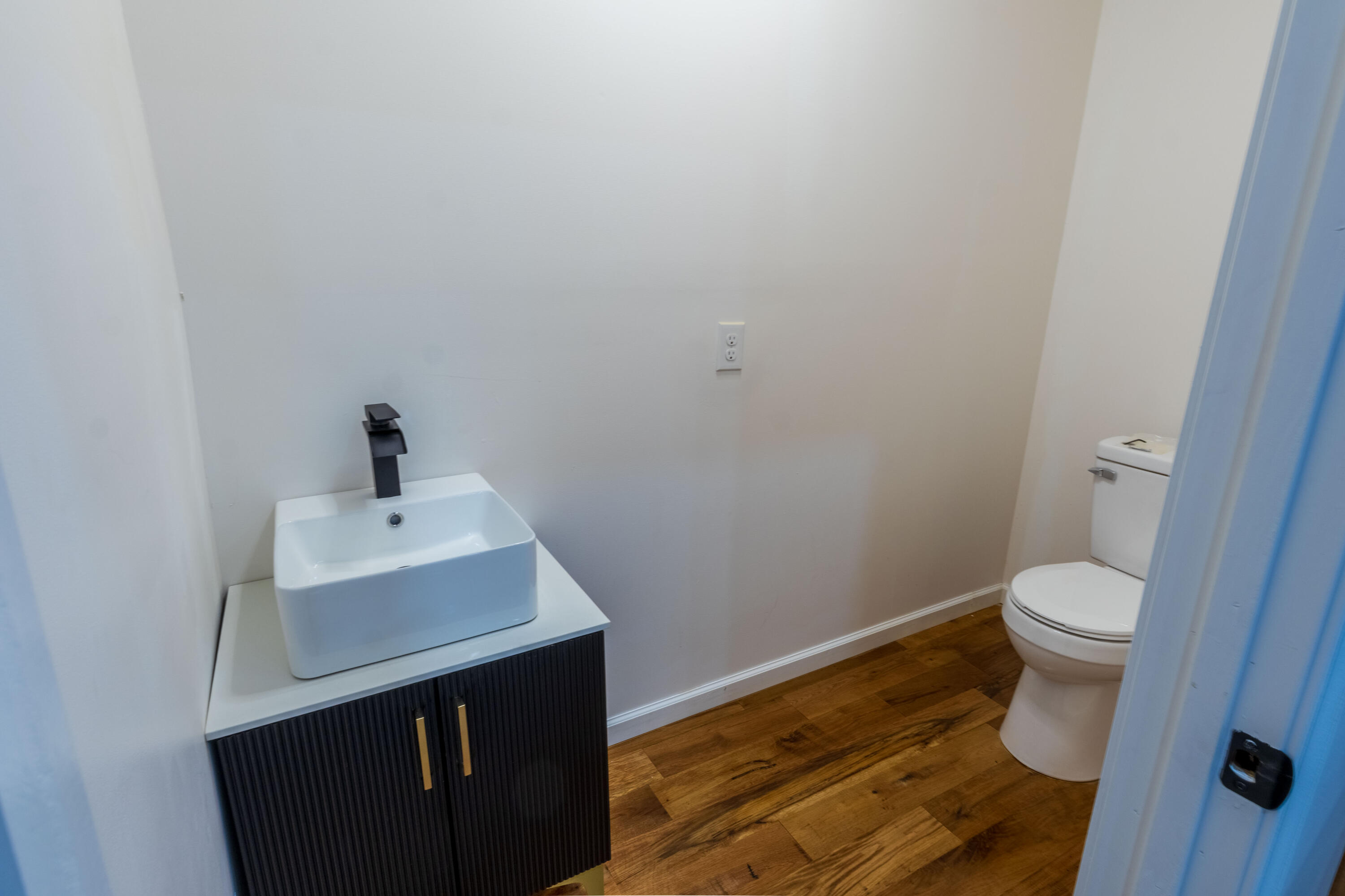 559 Switzer Pike Property Photo 15