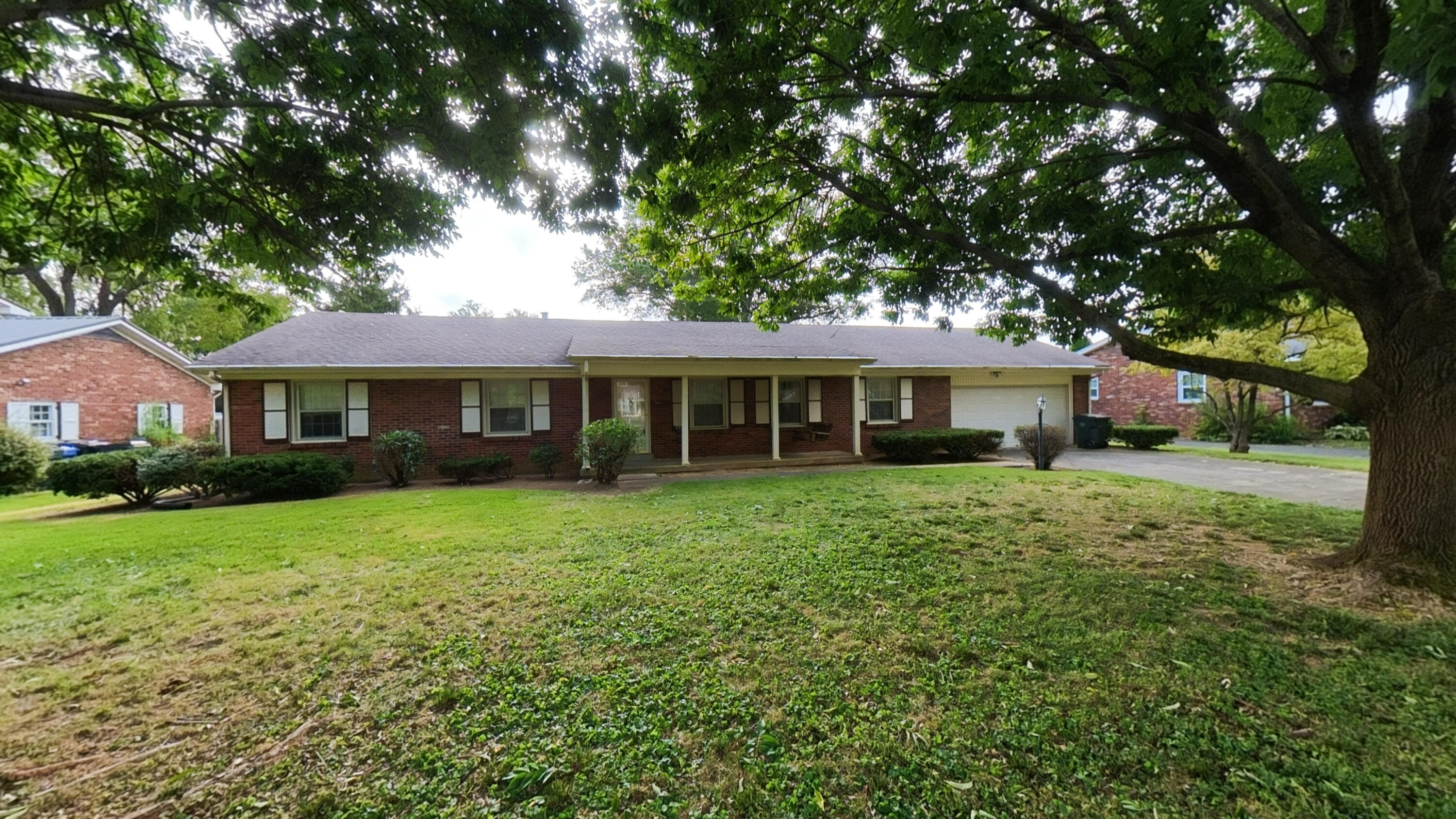 2082 Old Nassau Road Property Photo 2