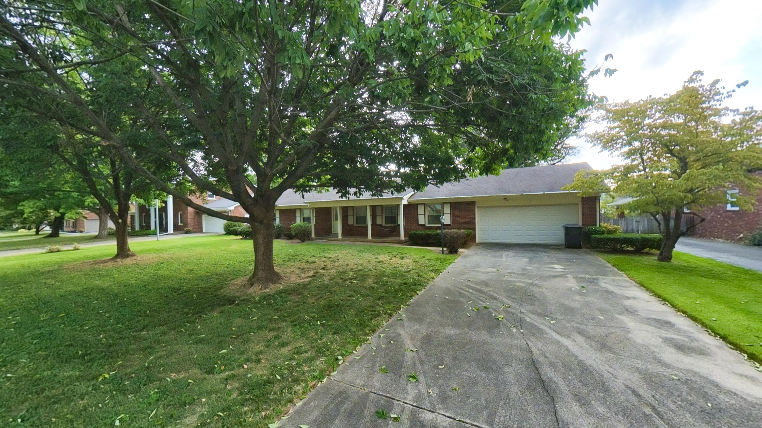 2082 Old Nassau Road Property Photo 4