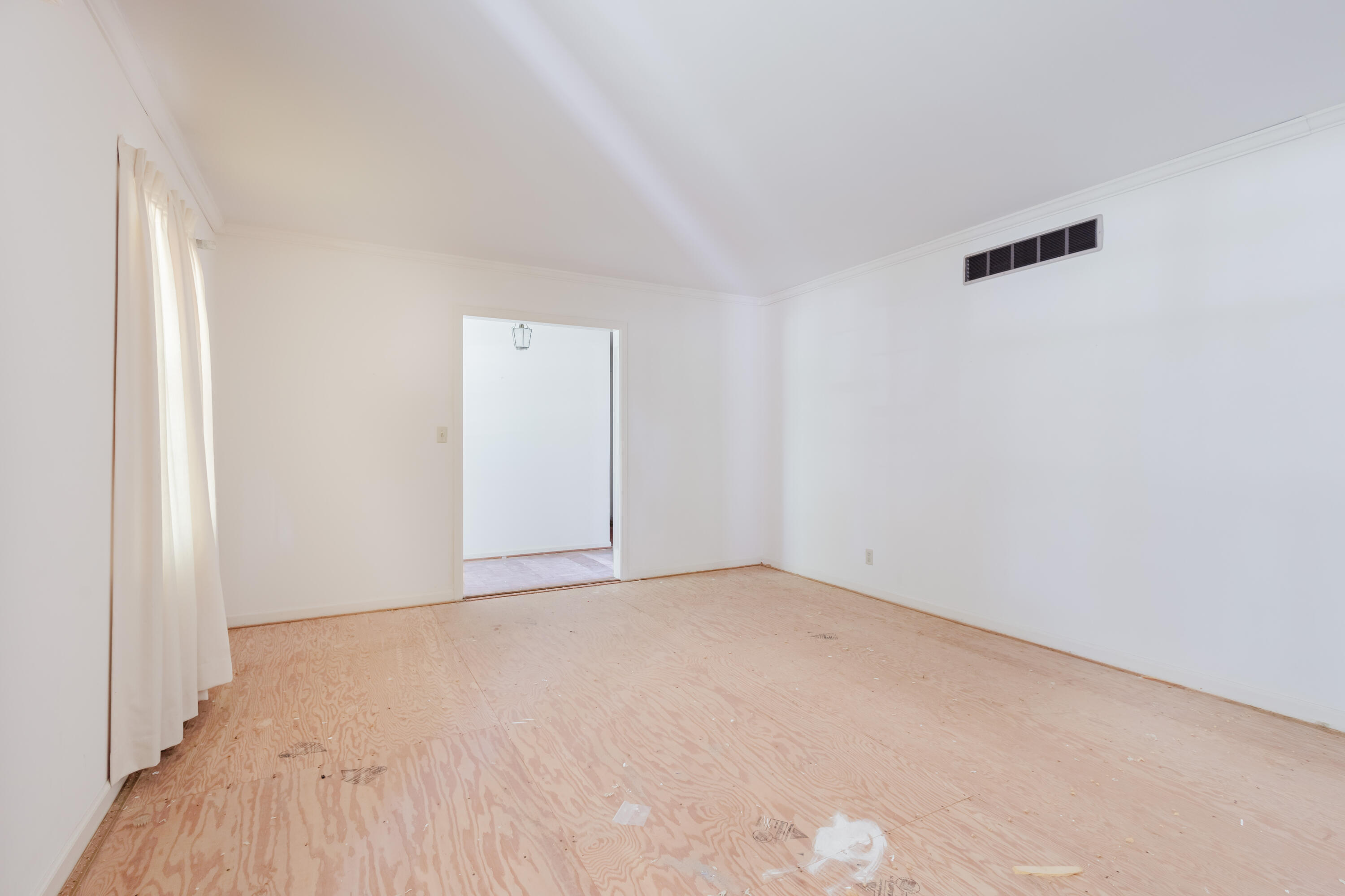 2082 Old Nassau Road Property Photo 12