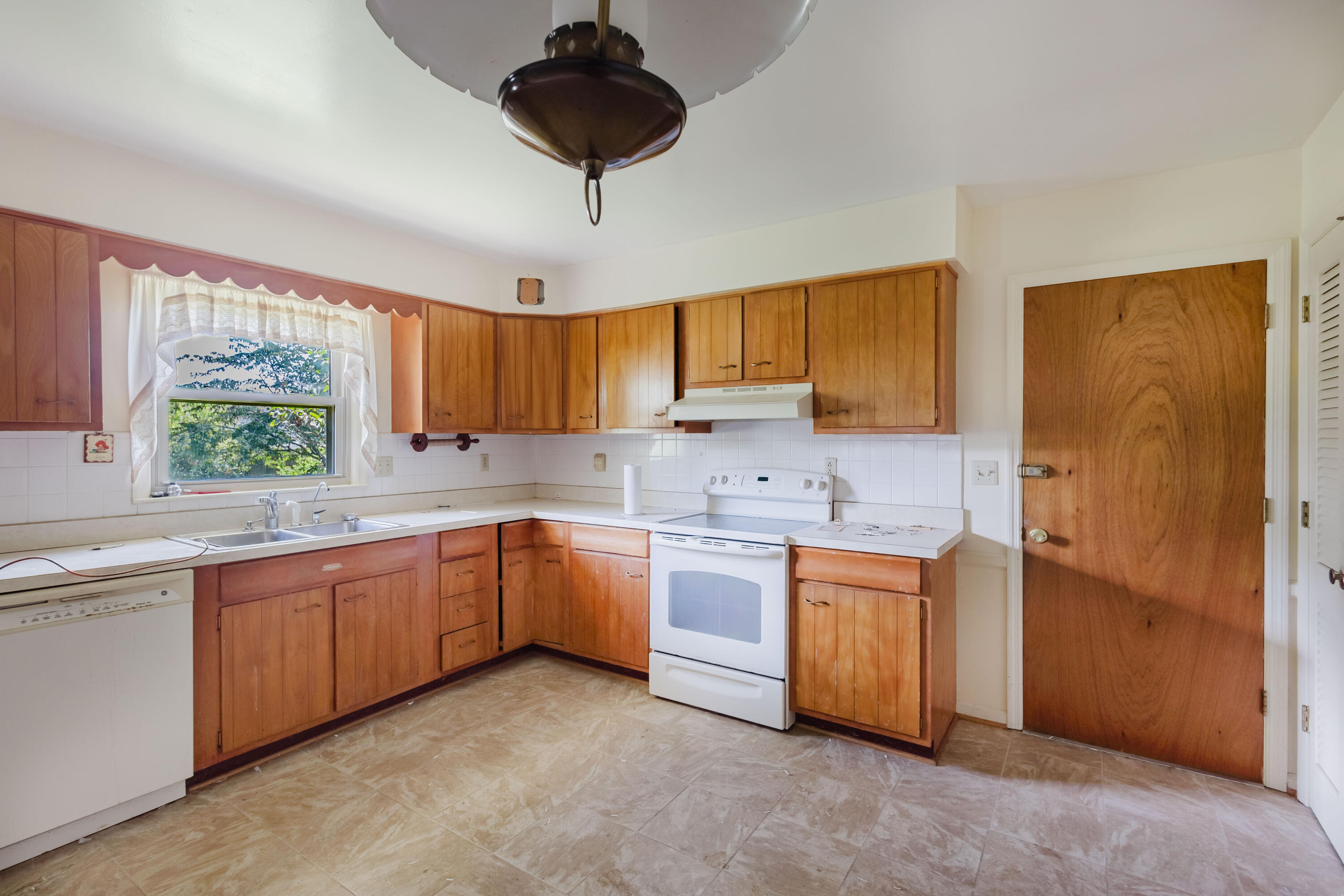 2082 Old Nassau Road Property Photo 19
