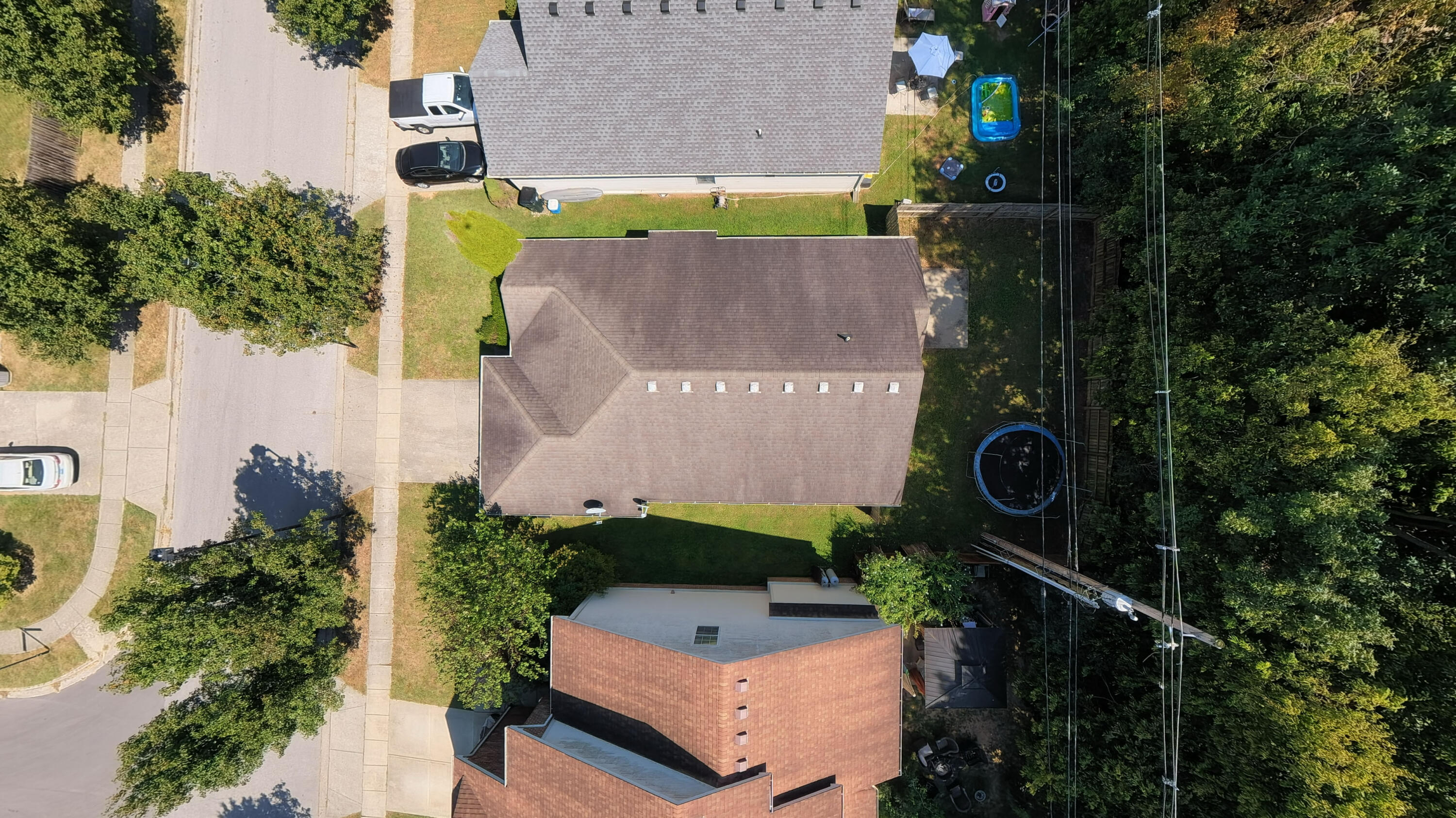 885 Henderson Drive Property Photo 4