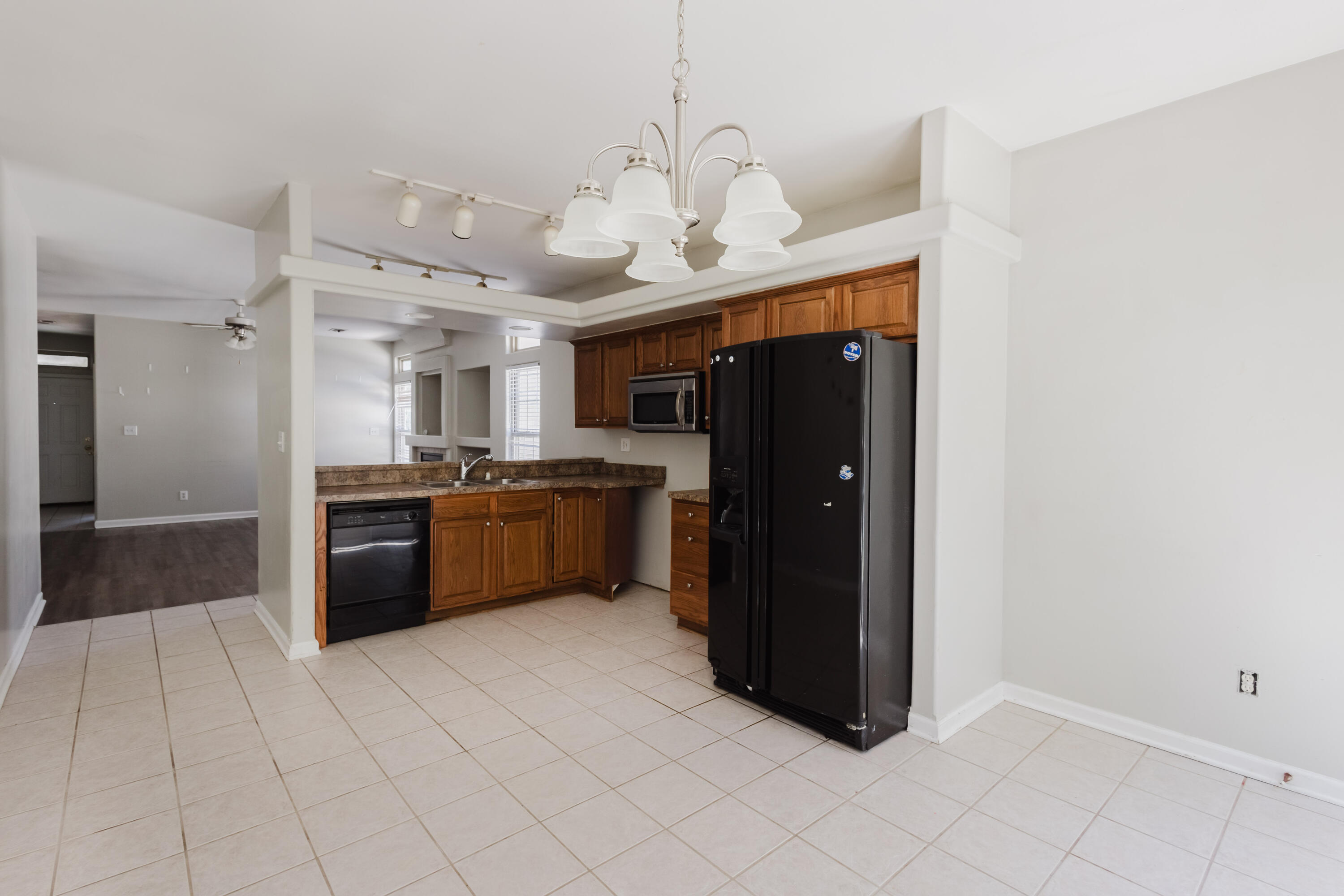 885 Henderson Drive Property Photo 18