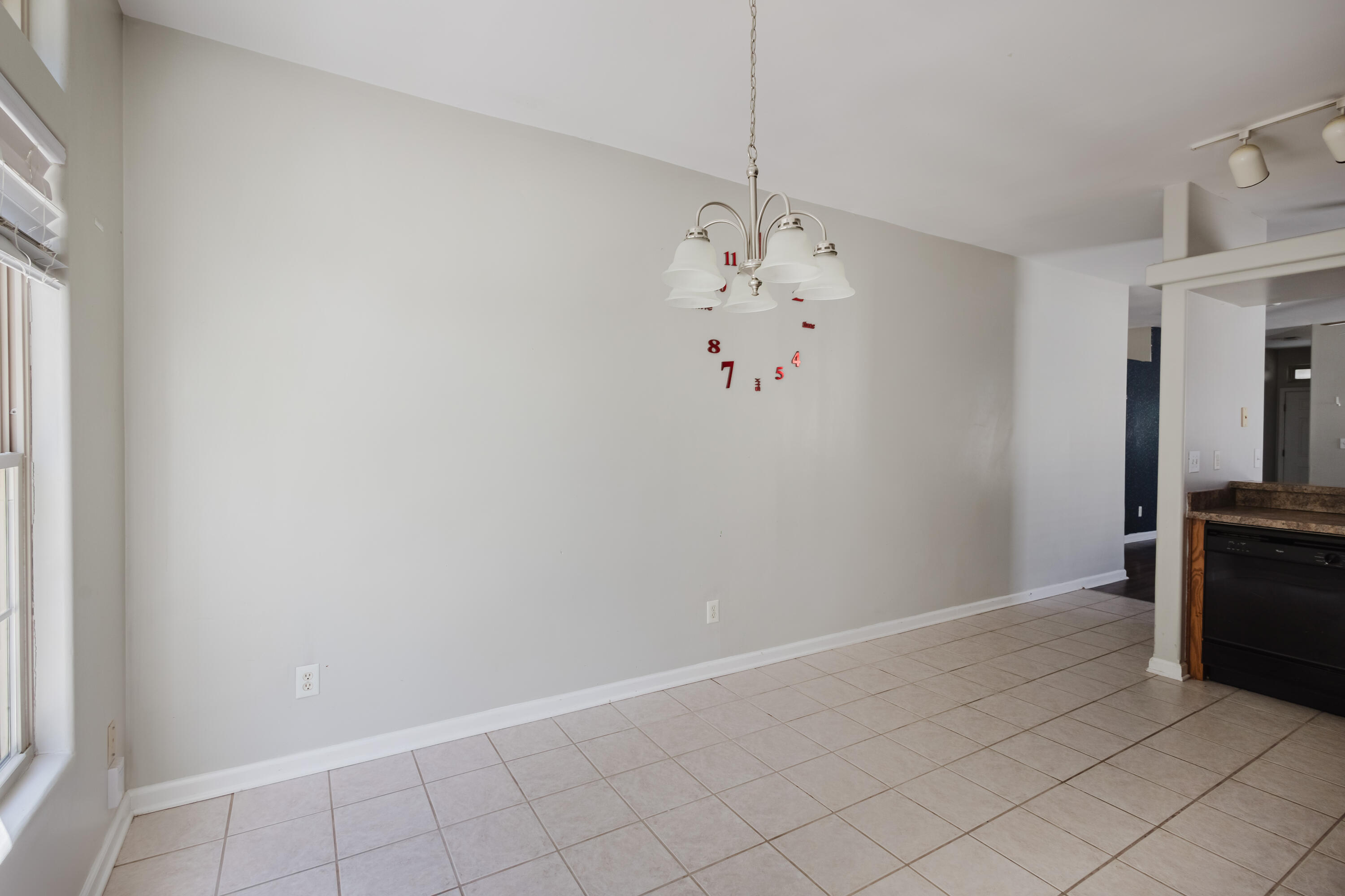 885 Henderson Drive Property Photo 19