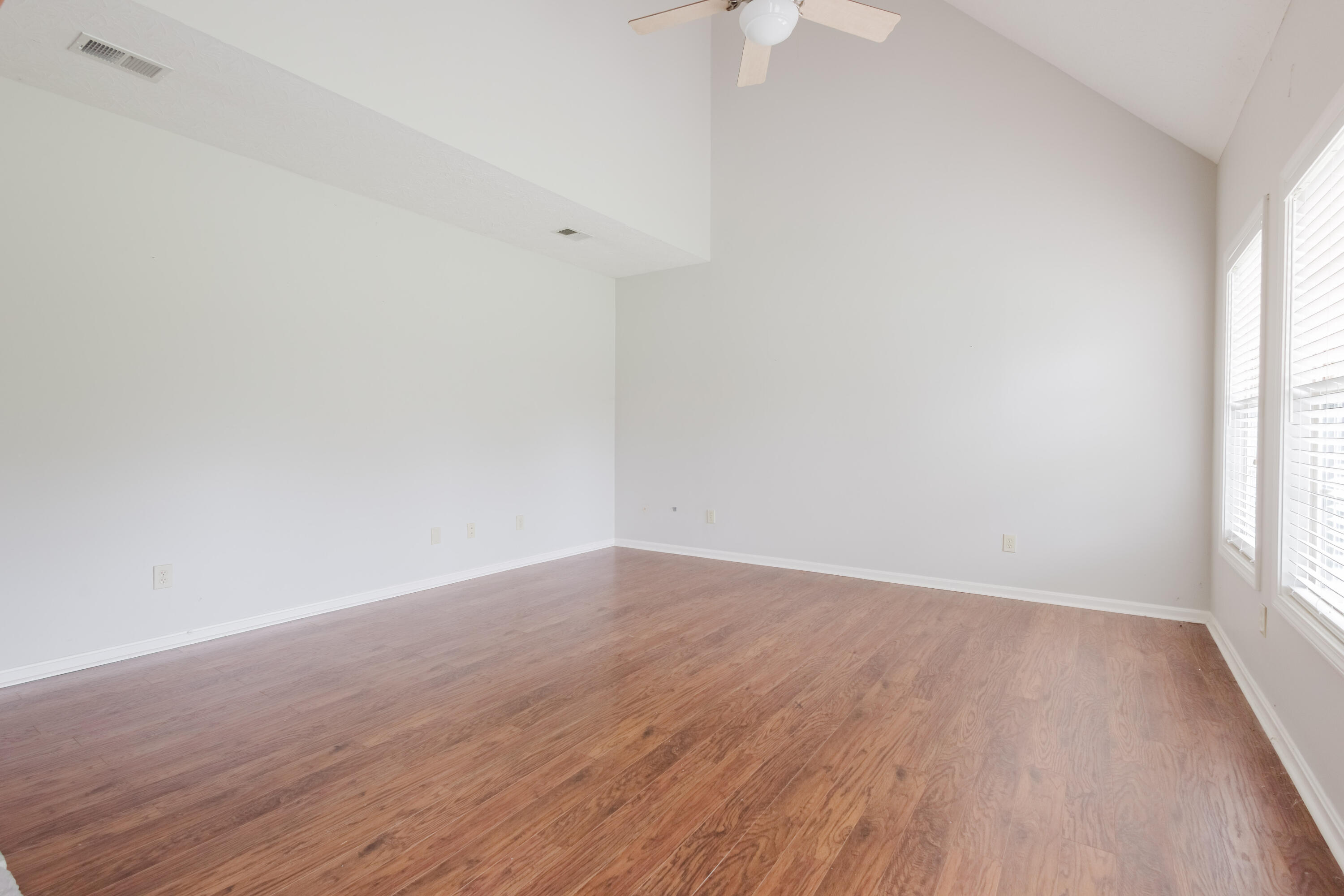 2312 Lilac Park Property Photo 12