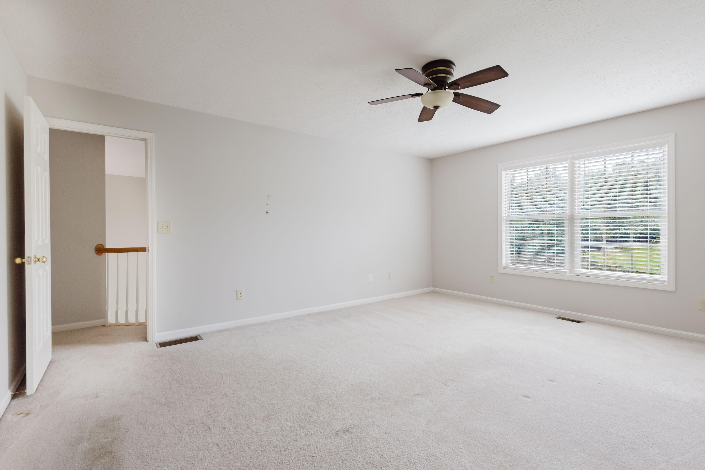 2312 Lilac Park Property Photo 31