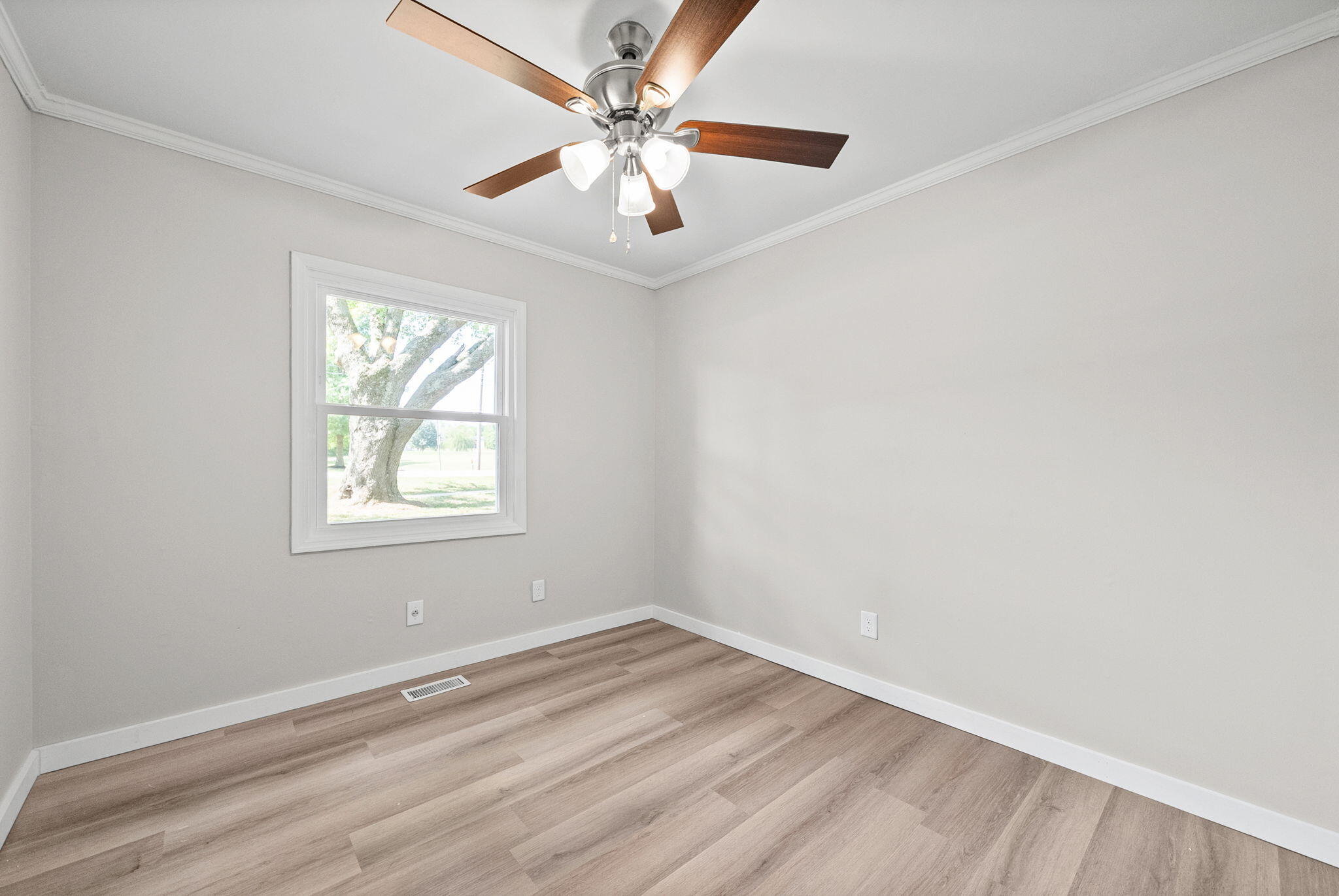 908 Pyle Lane Property Photo 16