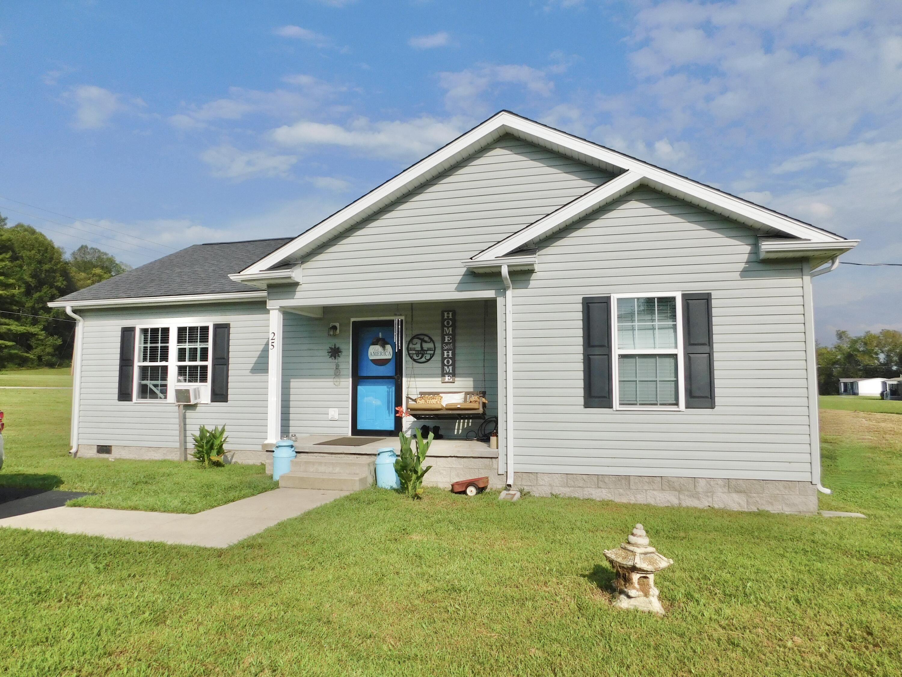 25 Winslow Drive Property Photo 1