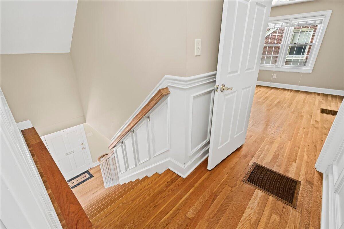 335 Queensway Drive Property Photo 23
