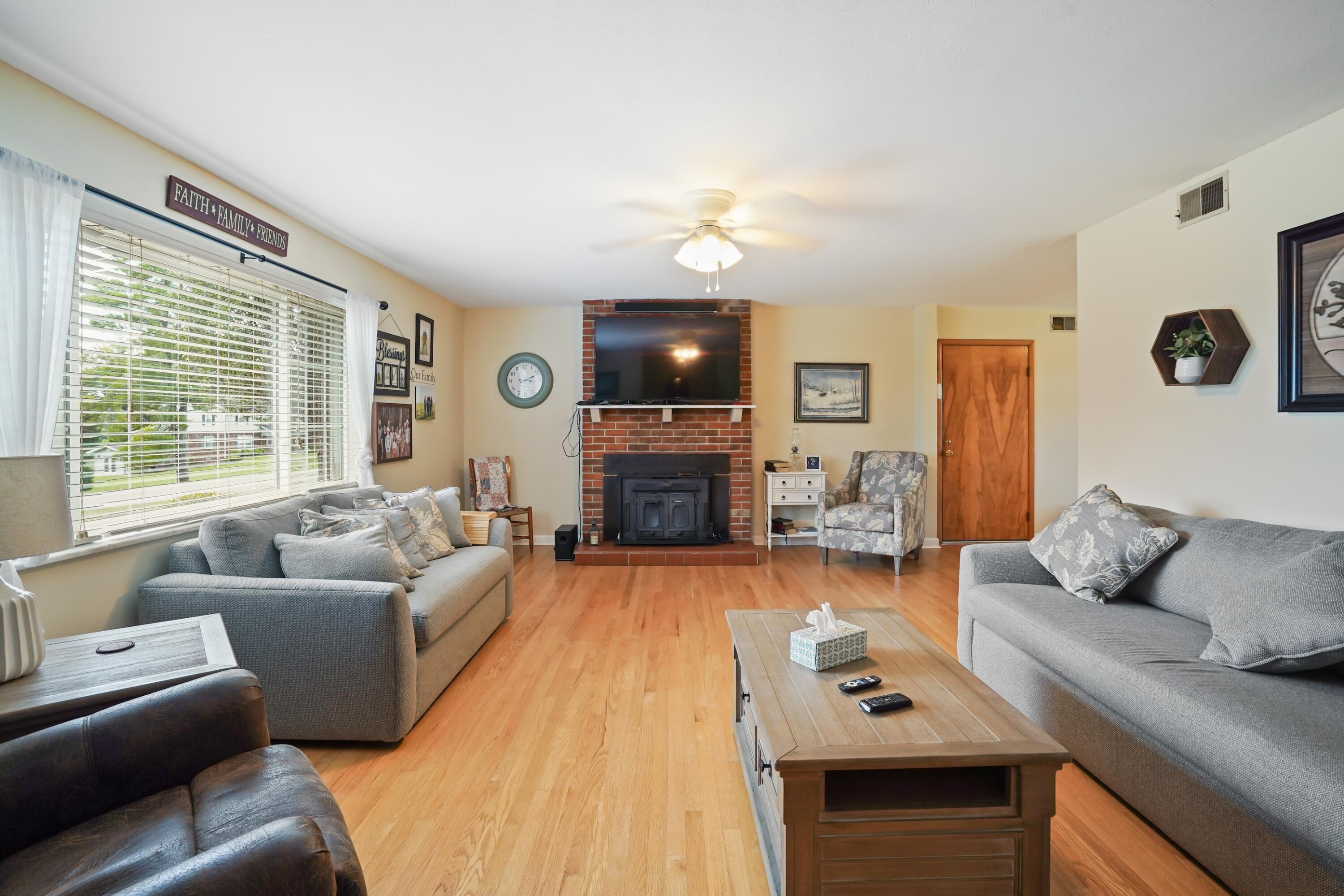 180 Cliffside Drive Property Photo 12