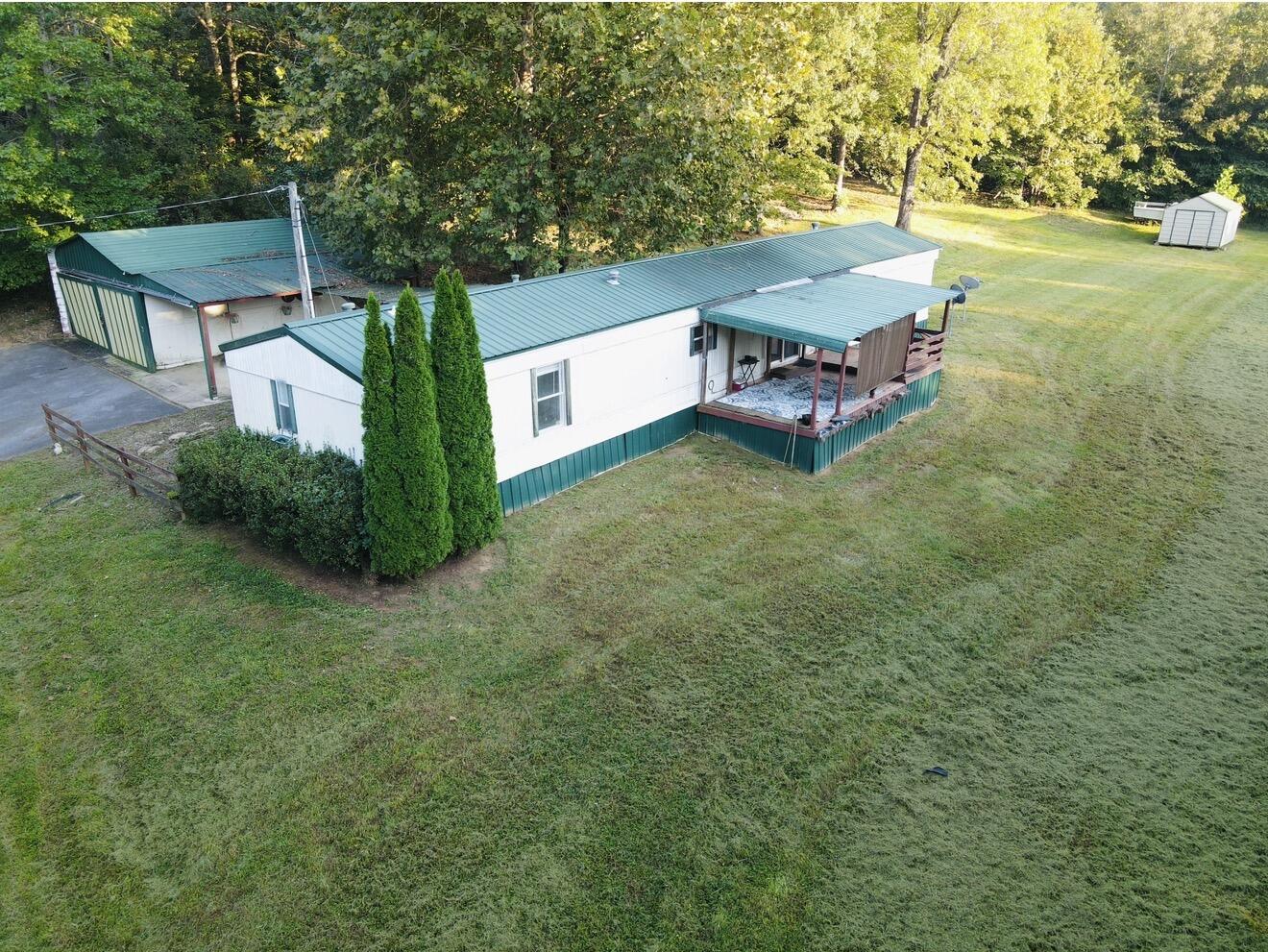 139 Jenkins Road Property Photo 8