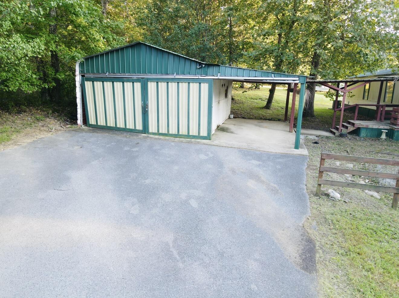 139 Jenkins Road Property Photo 10