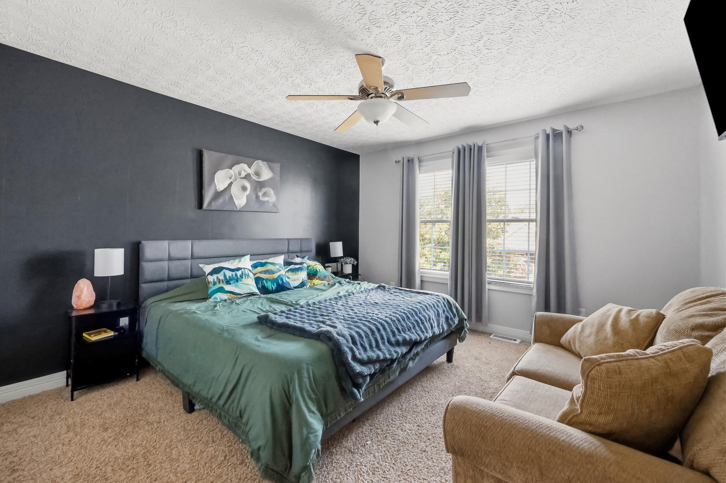 110 Stapleton Way Property Photo 12