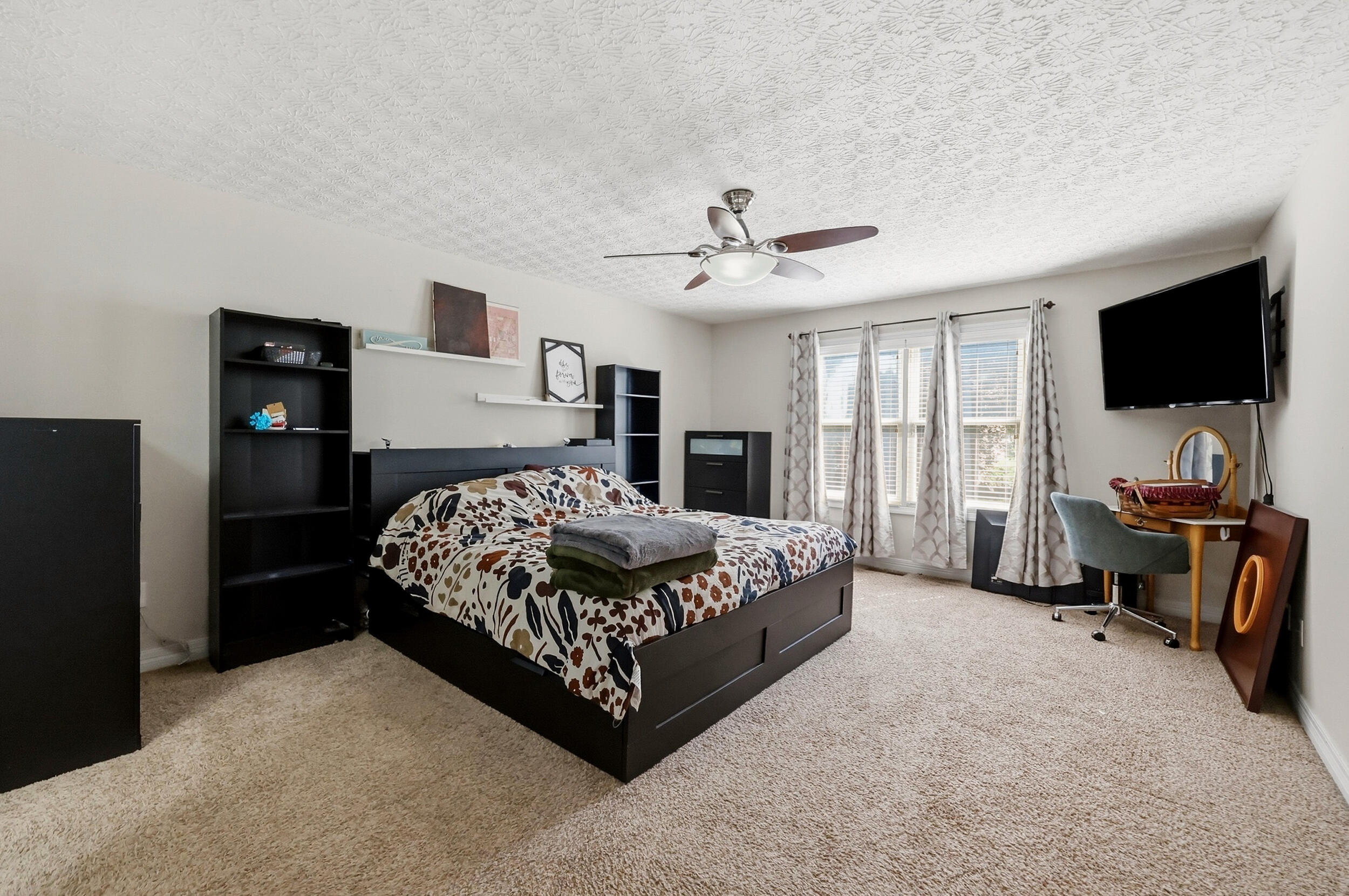 110 Stapleton Way Property Photo 16