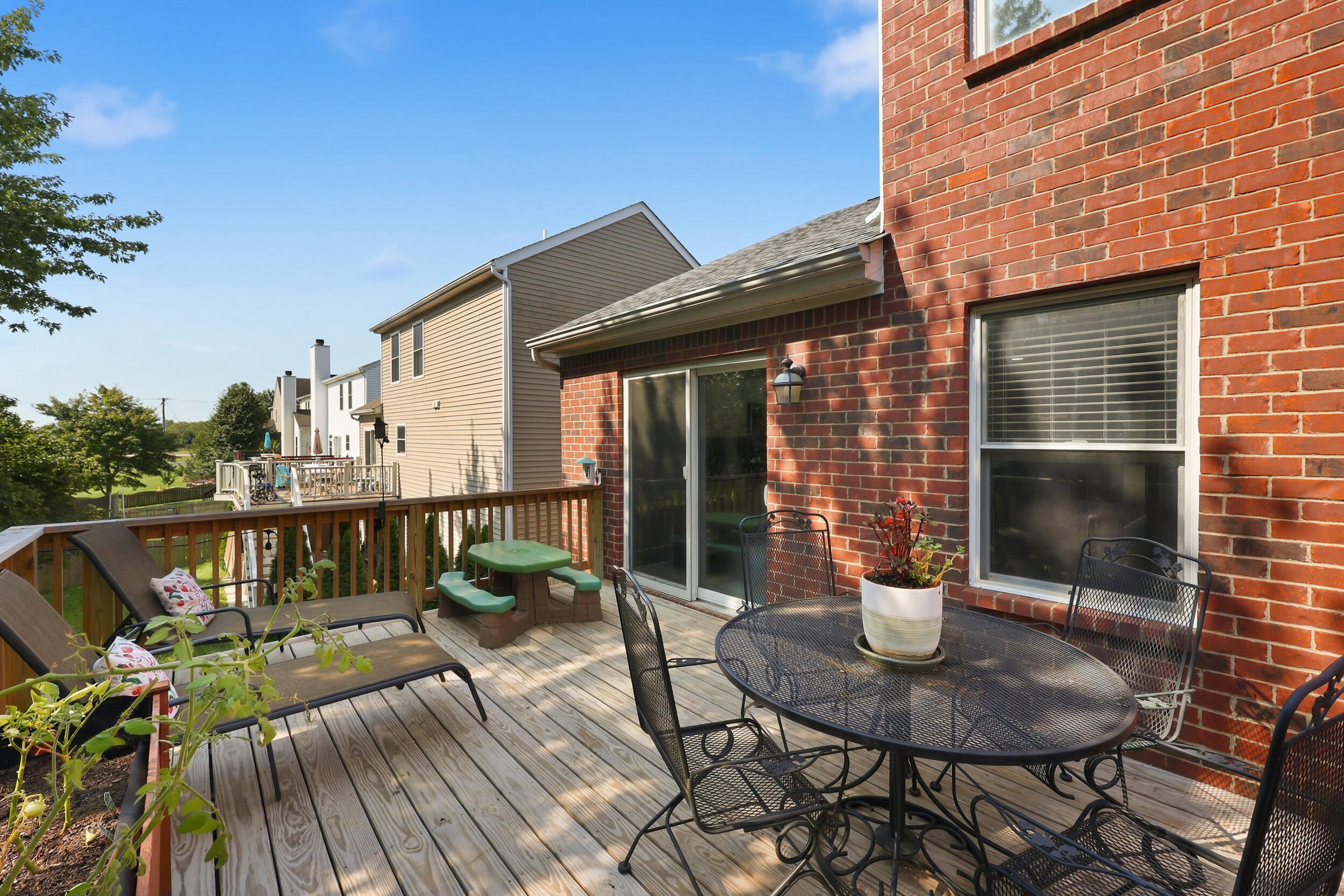 110 Stapleton Way Property Photo 27