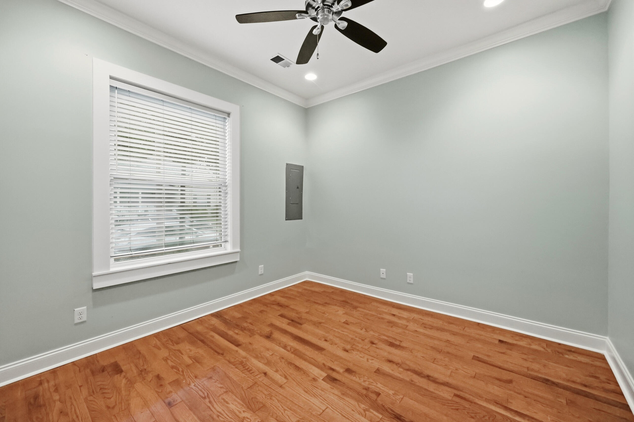 120 Rand Avenue Property Photo 16