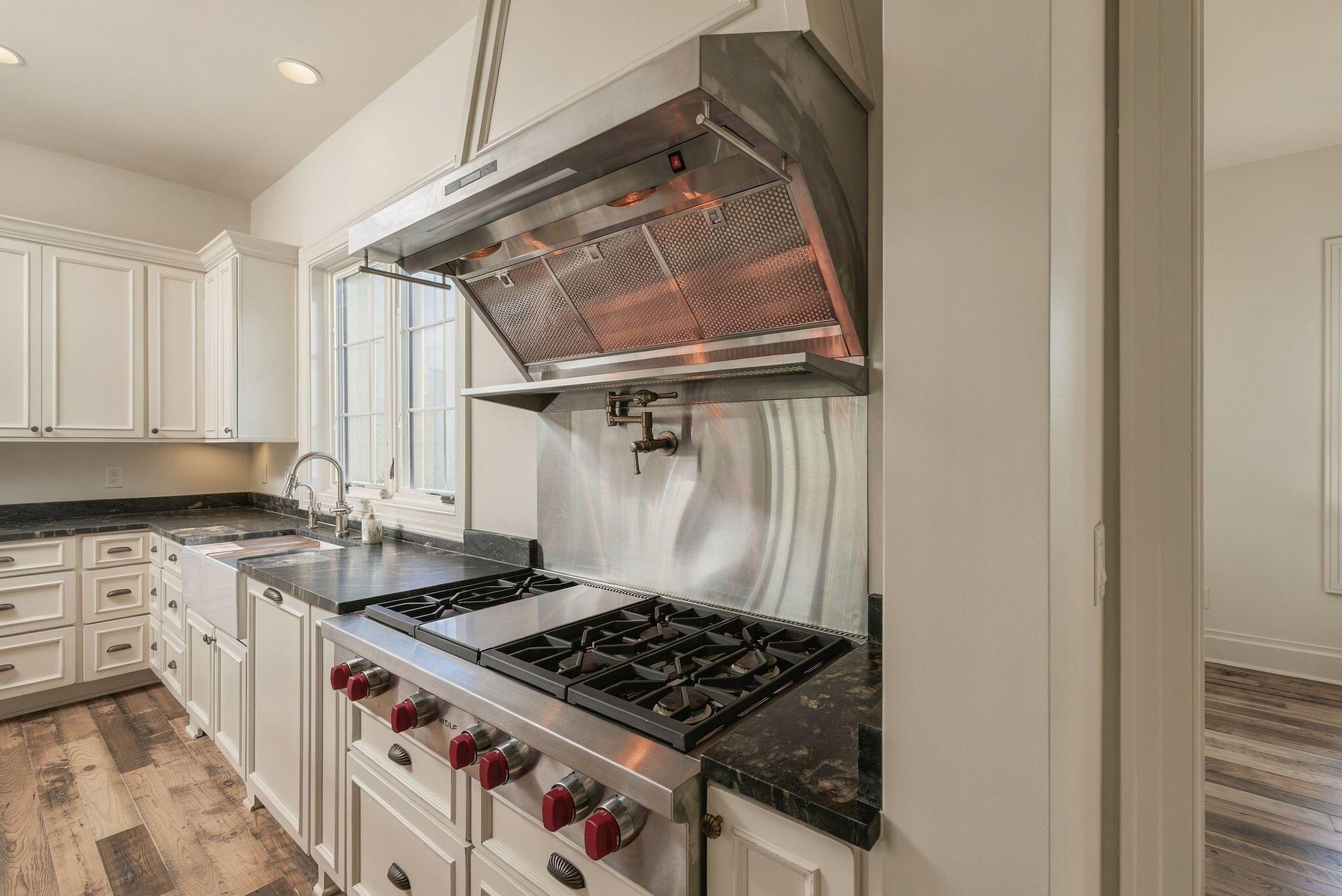 5825 Combs Ferry Road Property Photo 26