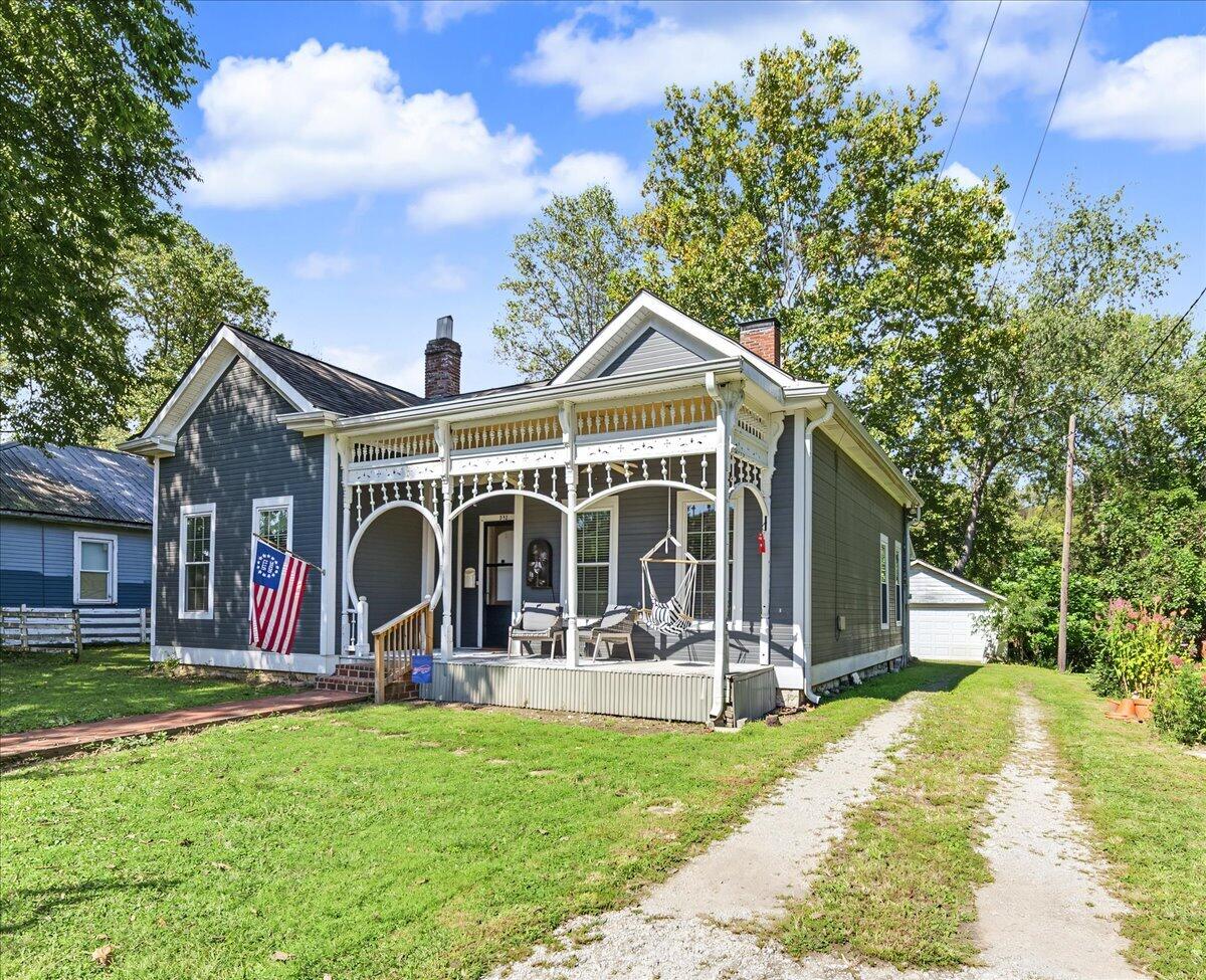 852 Kentucky Avenue Property Photo 4