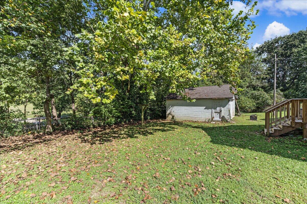 852 Kentucky Avenue Property Photo 37