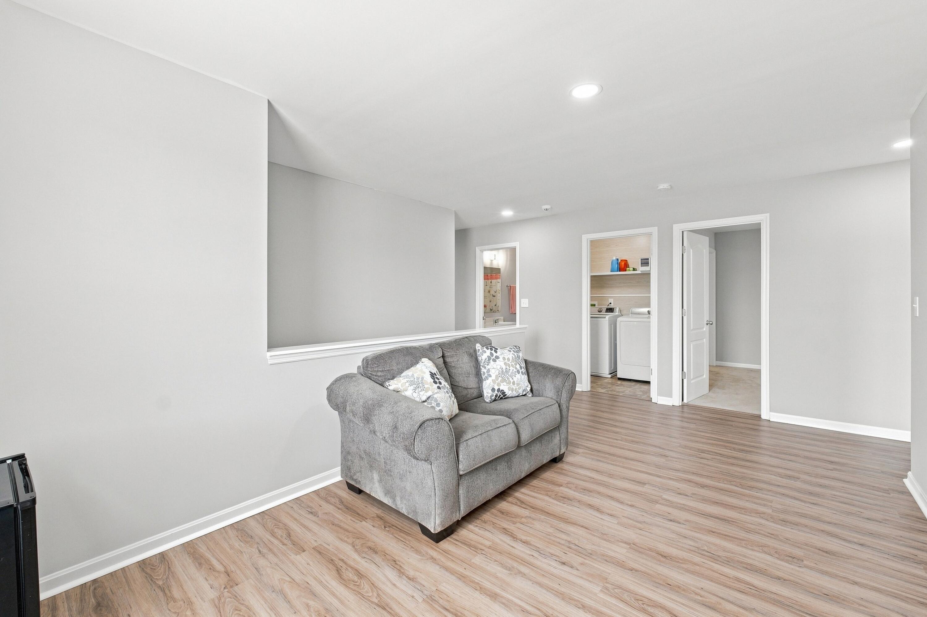 284 St Regis Drive Property Photo 31