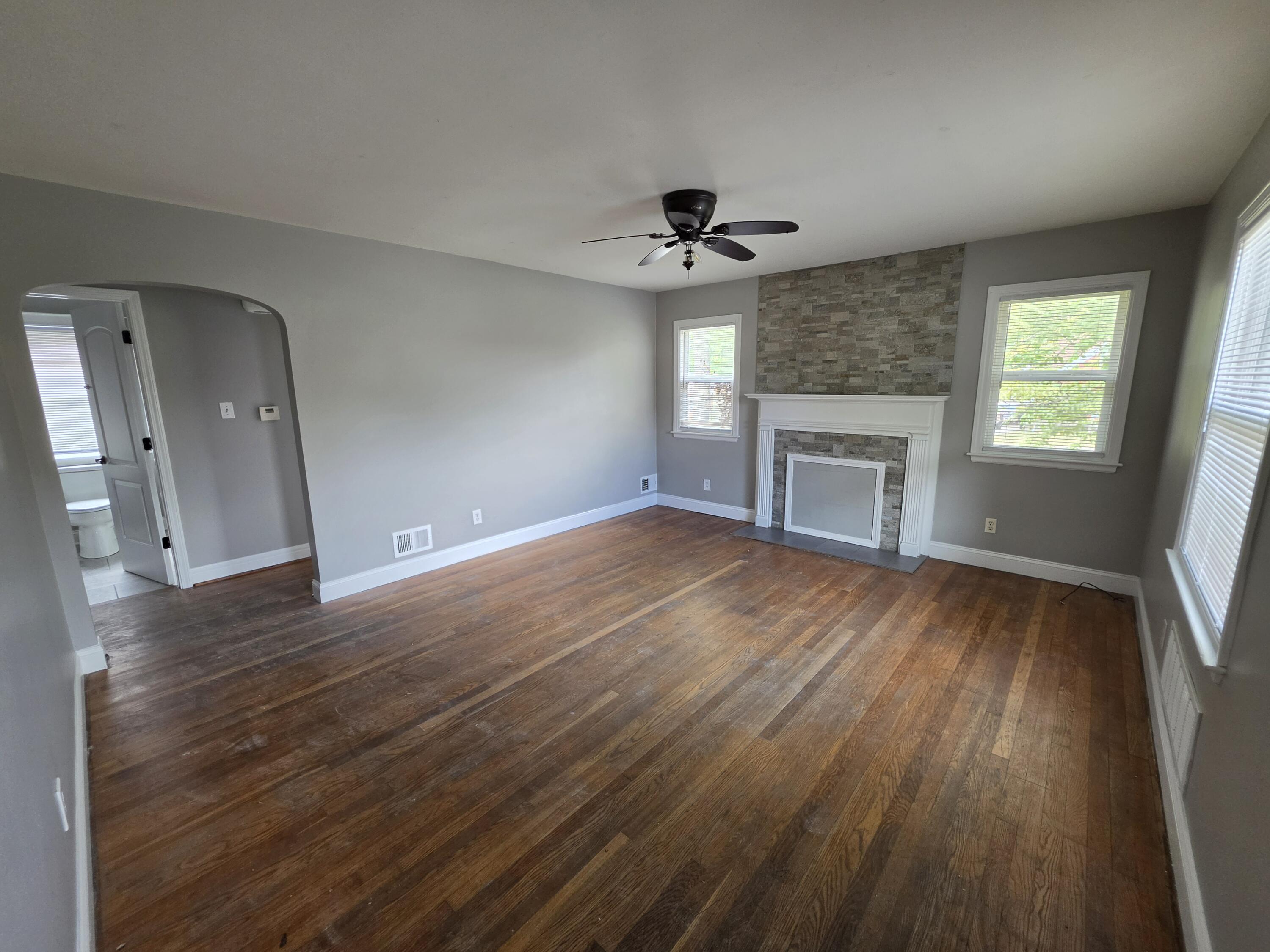 1038 Kees Road Property Photo 2