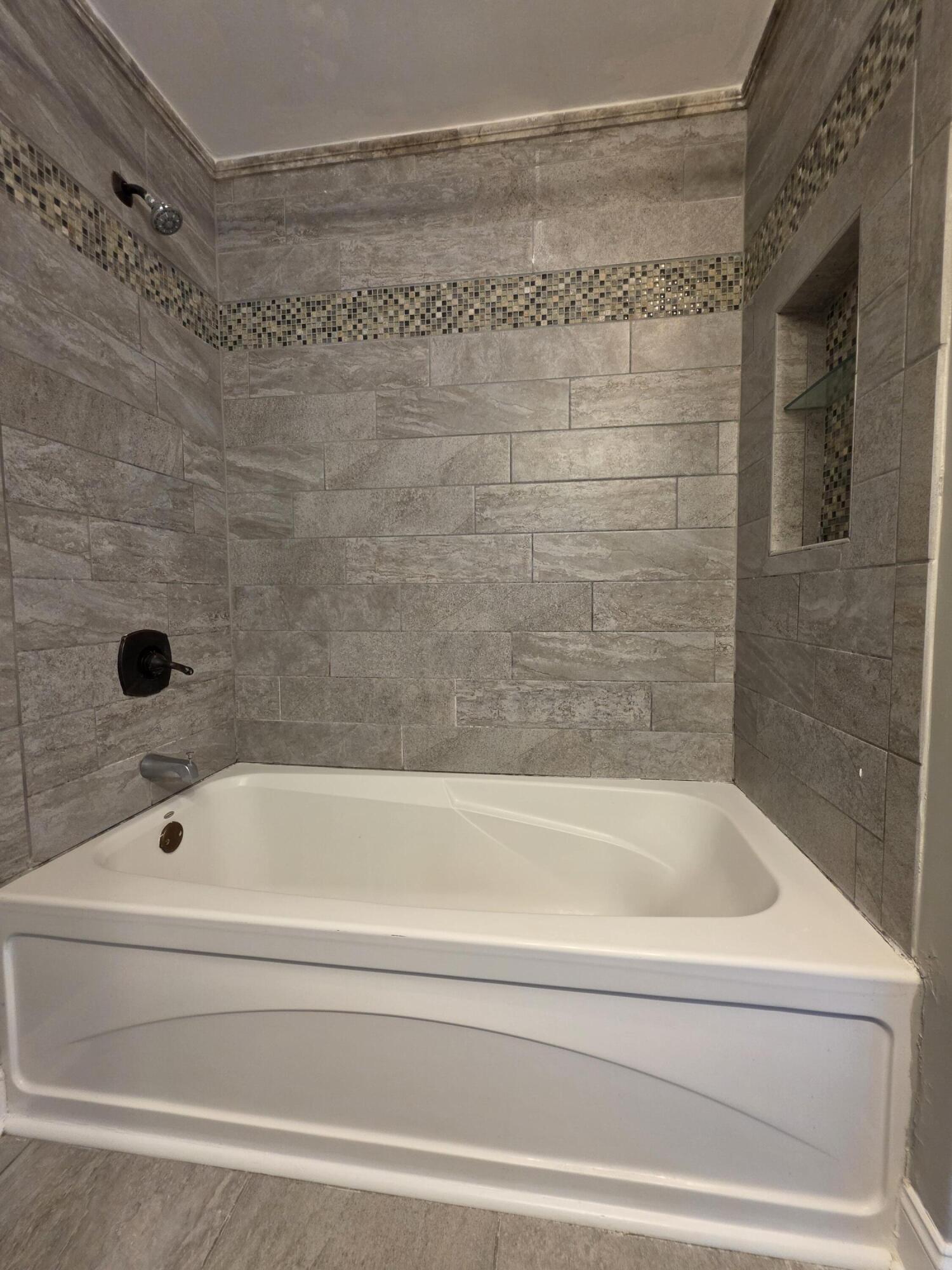 1038 Kees Road Property Photo 15
