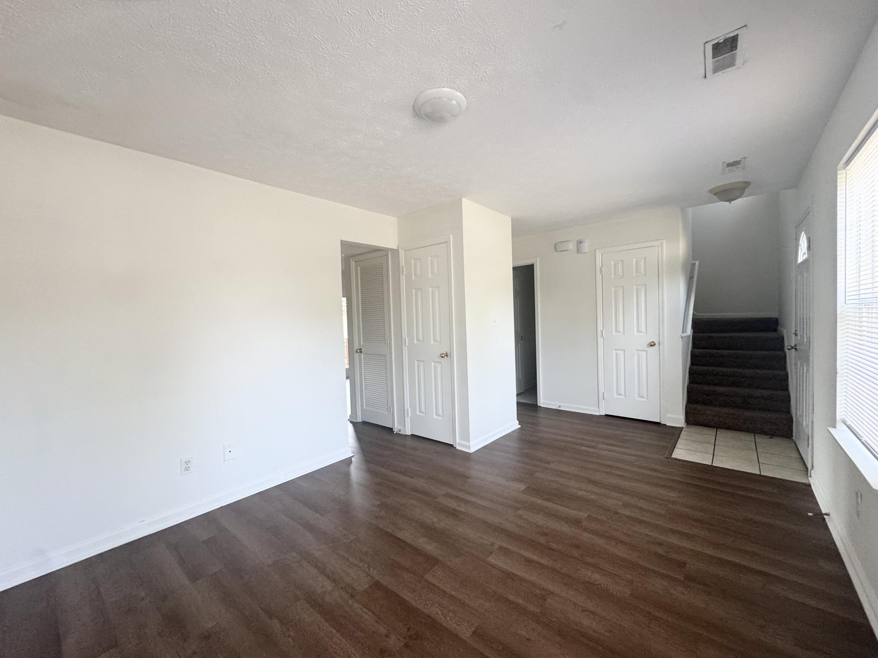 1132 Jonestown Lane Property Photo 3