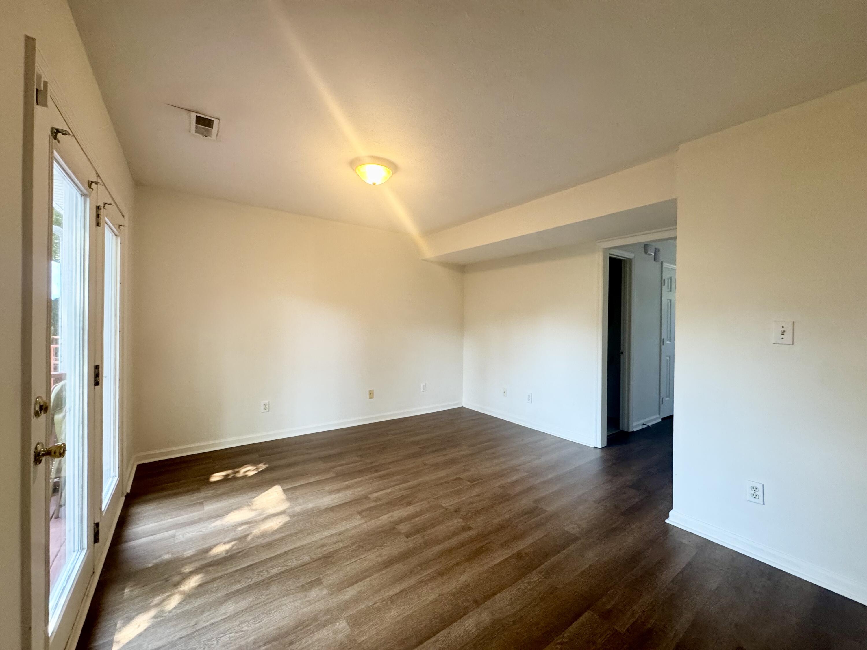 1132 Jonestown Lane Property Photo 7