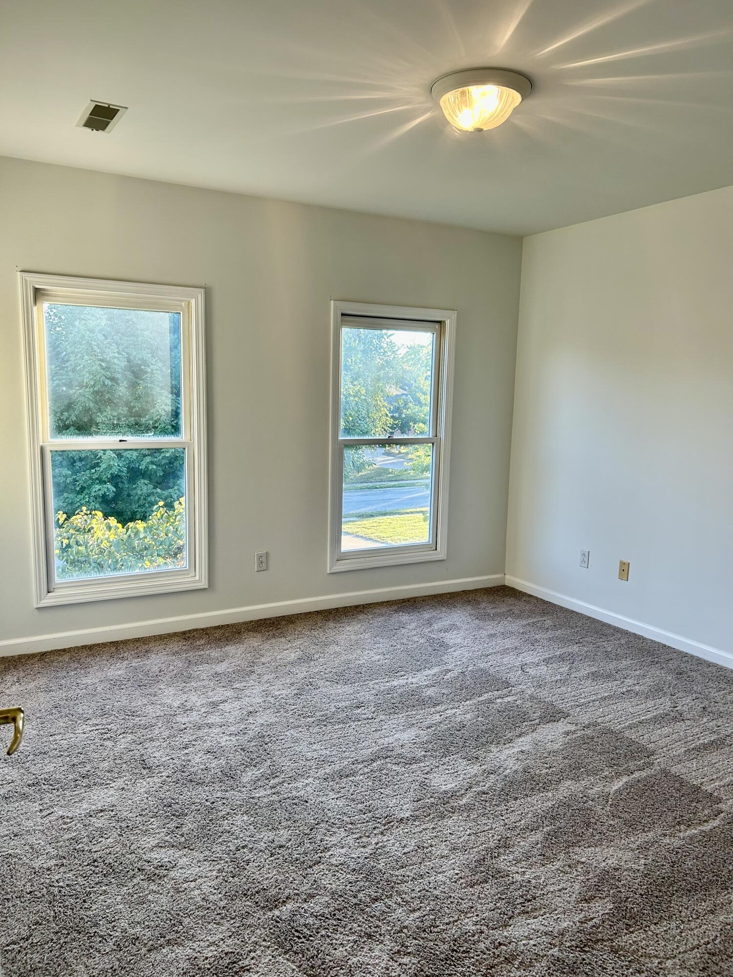 1424 Redwood Ct Property Photo 41