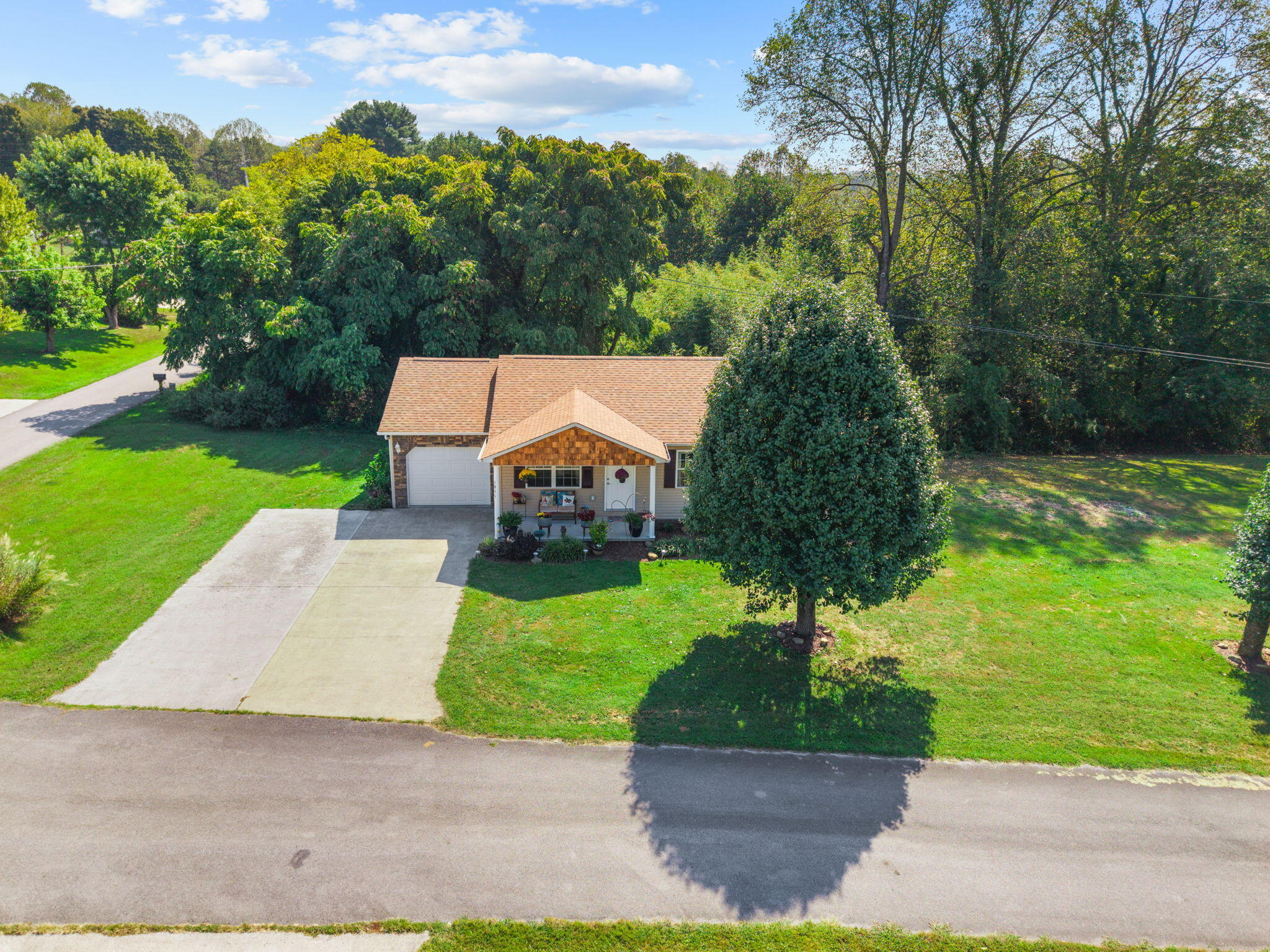 1851 Laurel River Road Property Photo 9