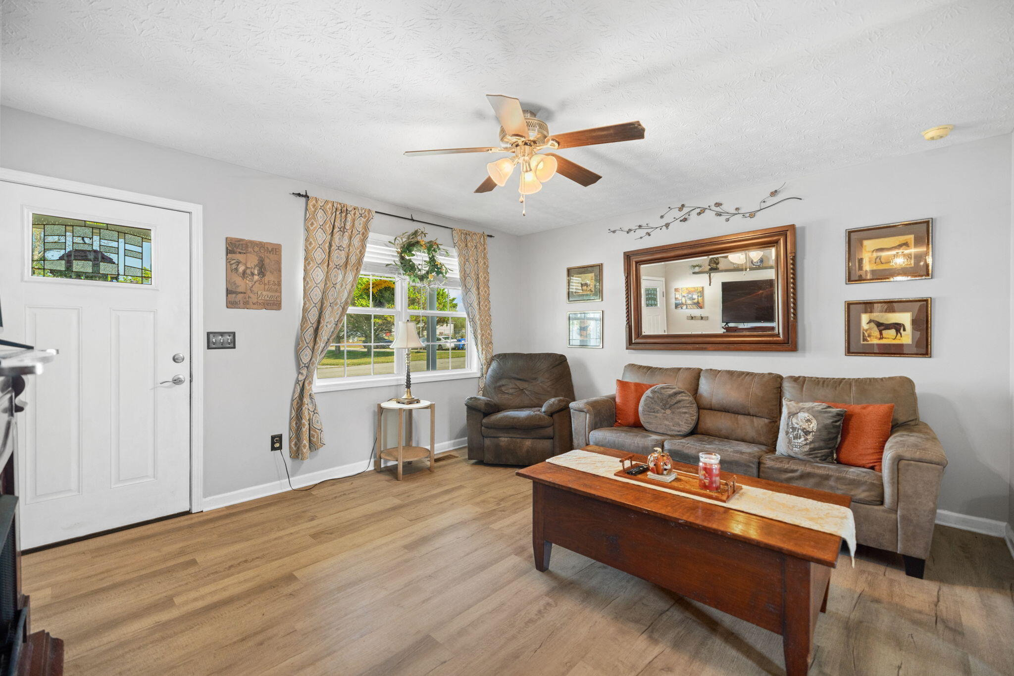 1851 Laurel River Road Property Photo 12