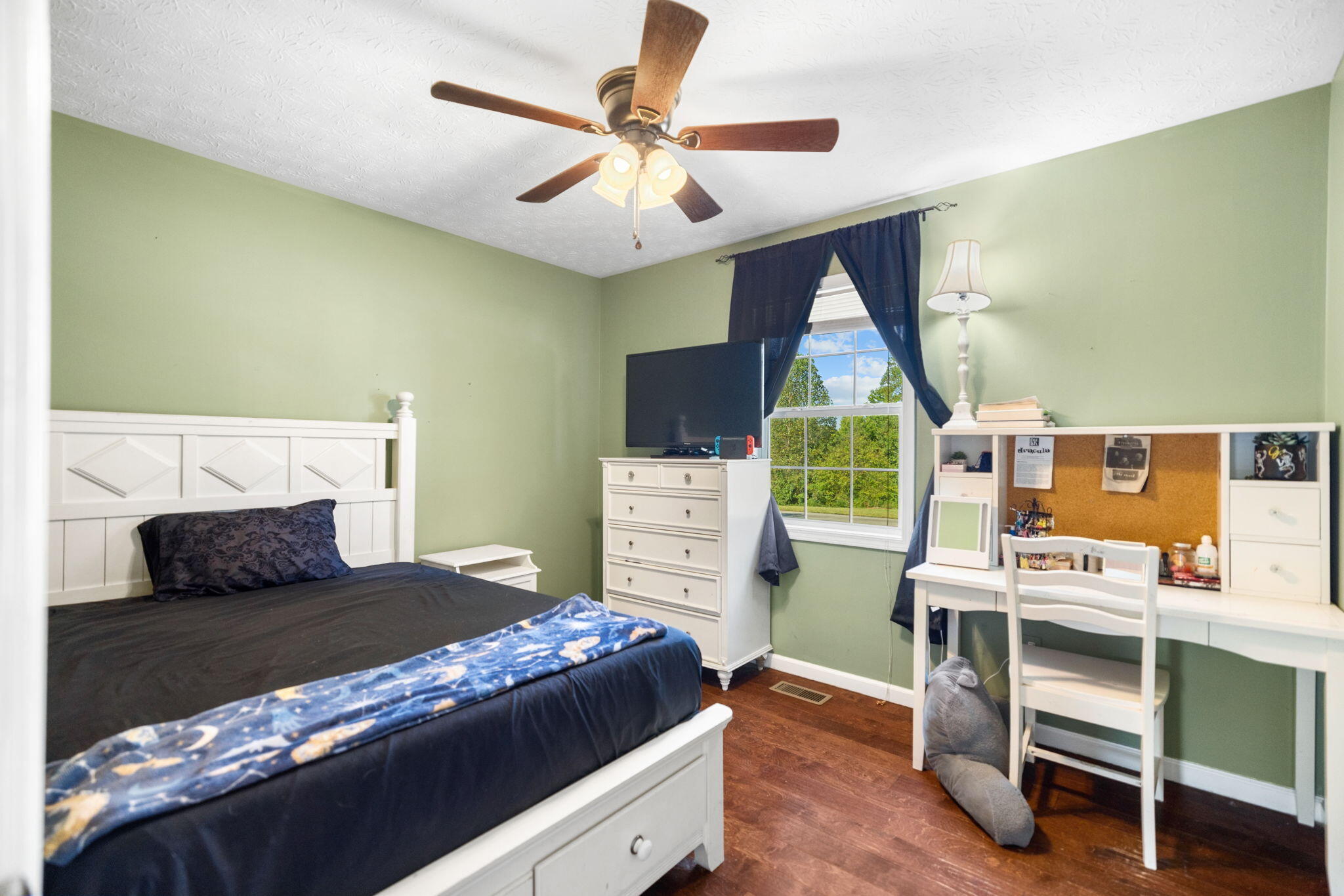 1851 Laurel River Road Property Photo 27