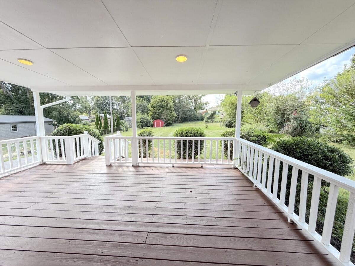 317 Tulane Drive Property Photo 30