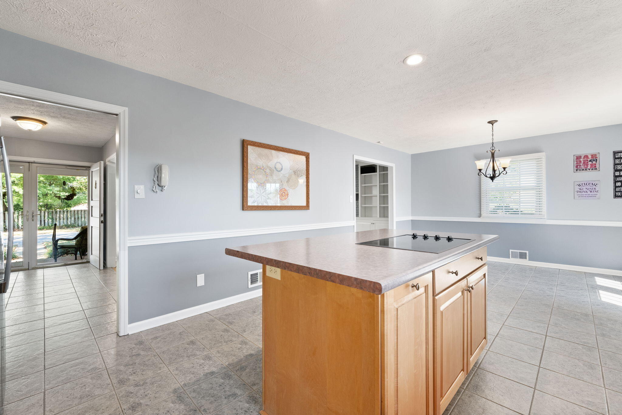 660 Shasta Circle Property Photo 12